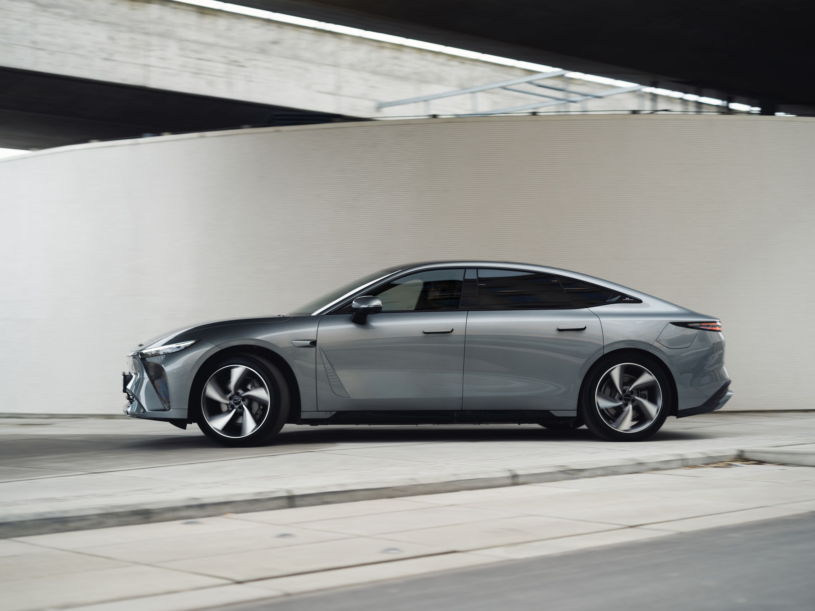 Exlantix ES set fra siden