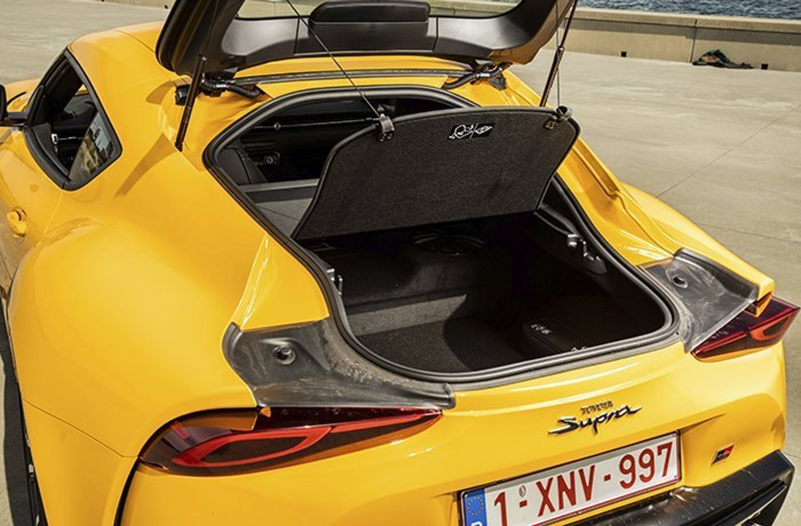 Toyota Supra bagagerum