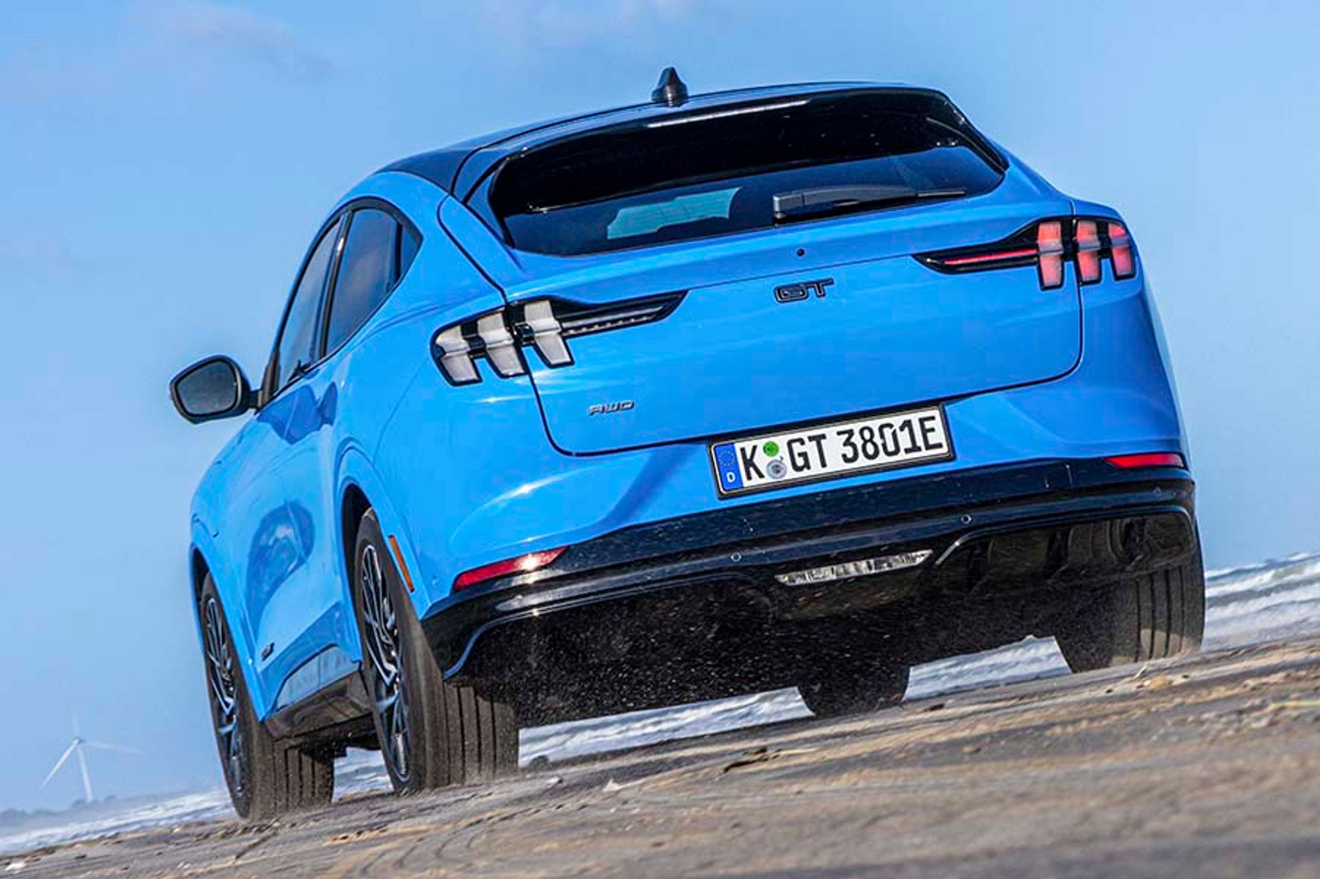 Ford Mach-E set bagfra