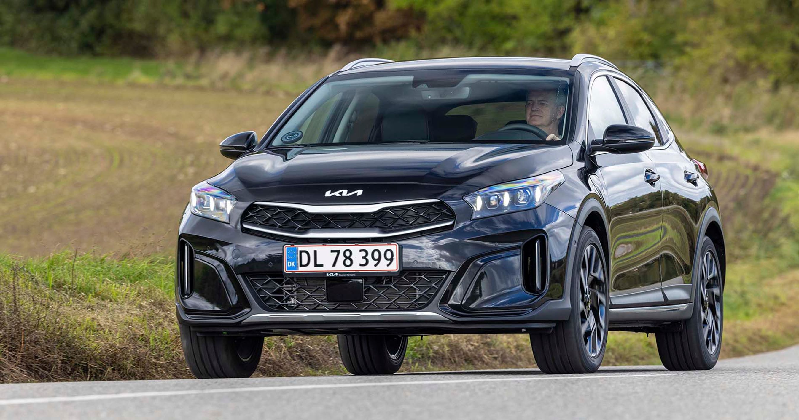 Kia Xceed PHEV set forfra