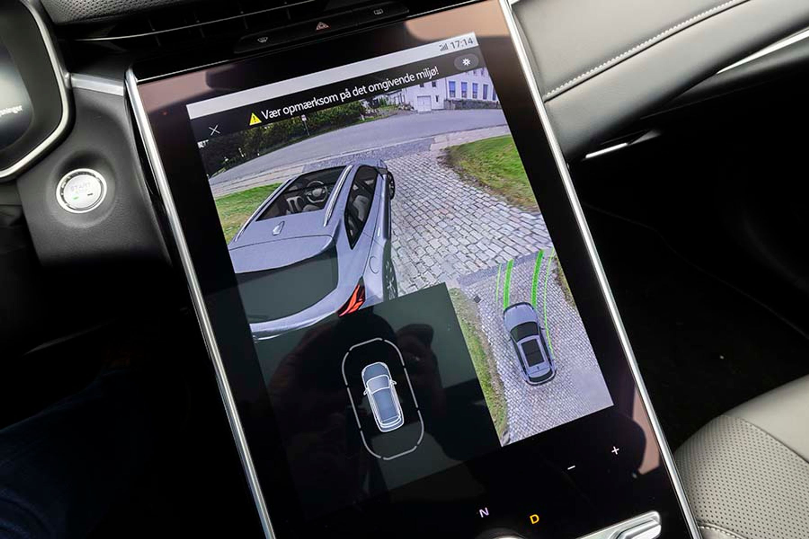 Et 360-graderskamera giver et fint overblik ved p-manøvrer.