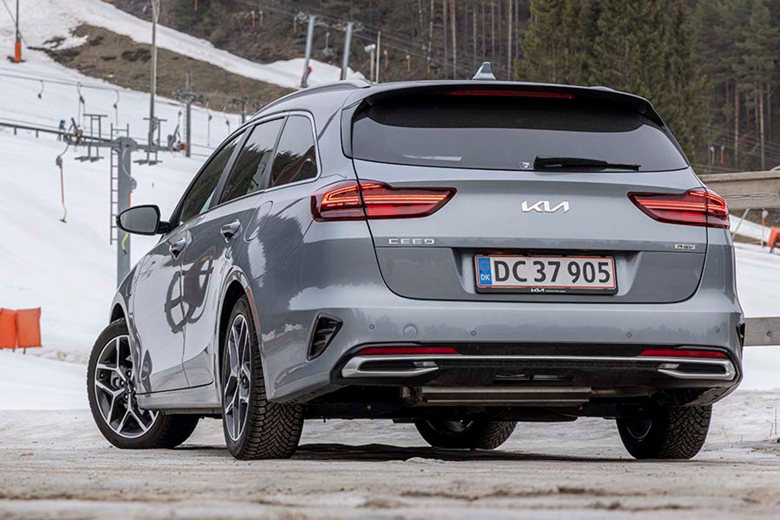 Kia Ceed SW set bagfra