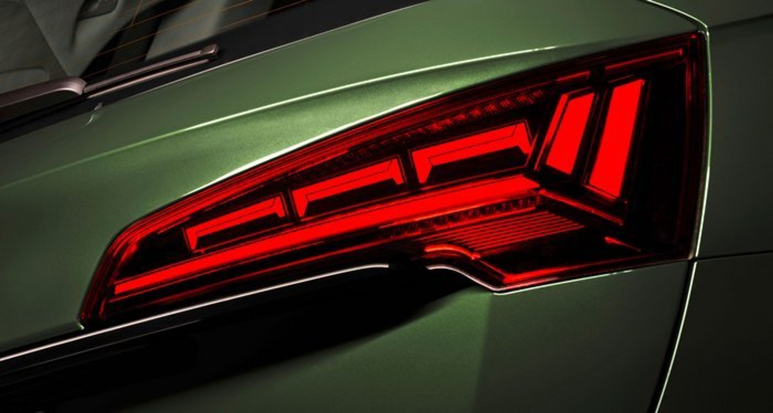 Den fornyede Q5 fås som ekstraudstyr digitale OLEd-lygter.