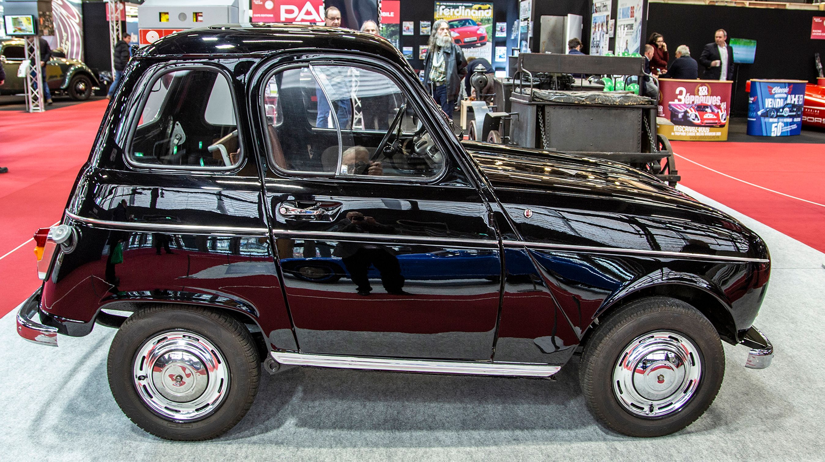 Togkonstruktøren Jean Bertin havde en idé til en bybil på basis af Renault 4, og det blev til denne ene prototype. Og kun den.