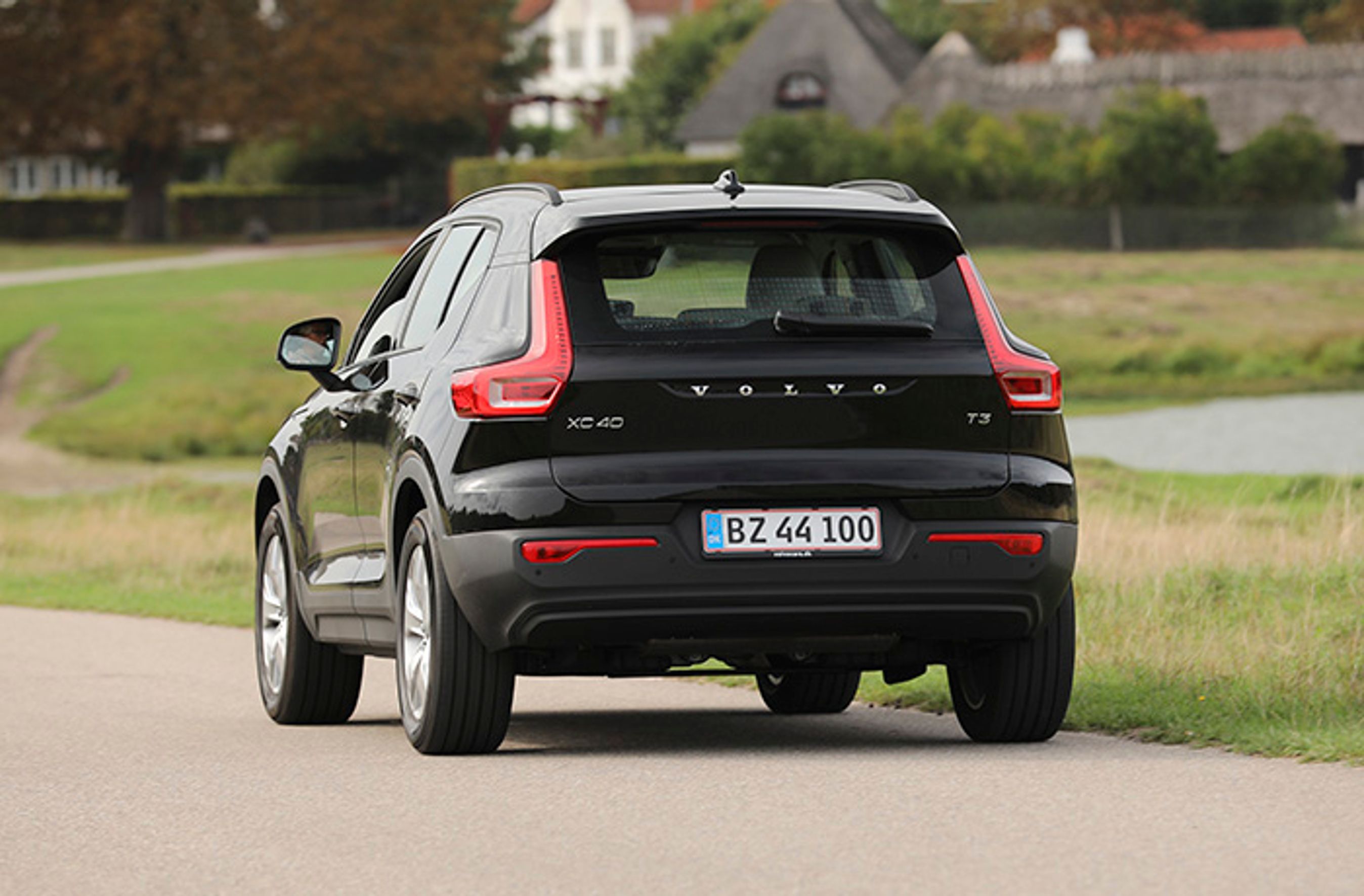 Volvo XC40 bagfra