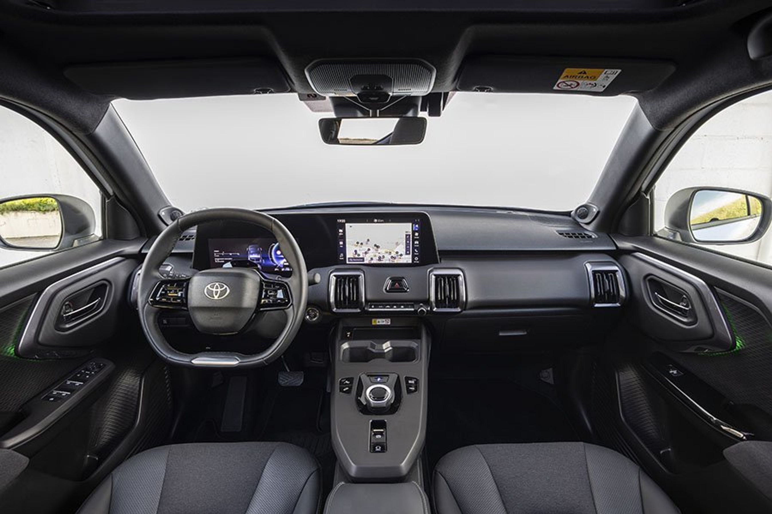 Kabinen i en Toyota Urban Cruiser