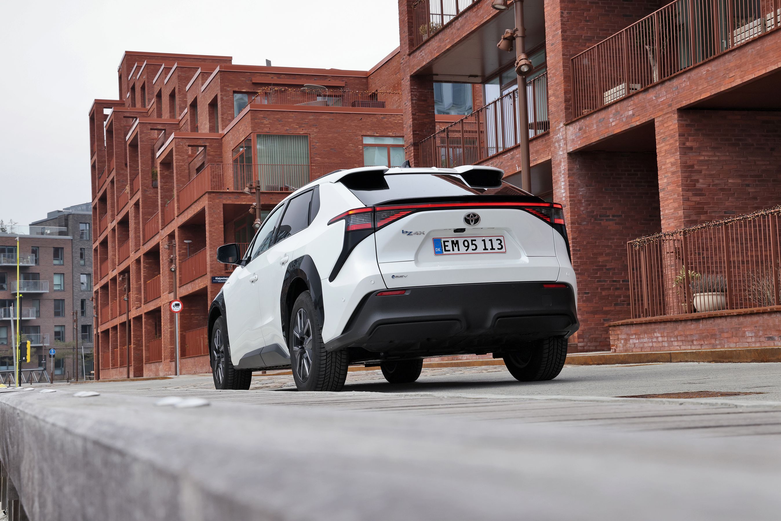 Toyota bZ4X set bagfra