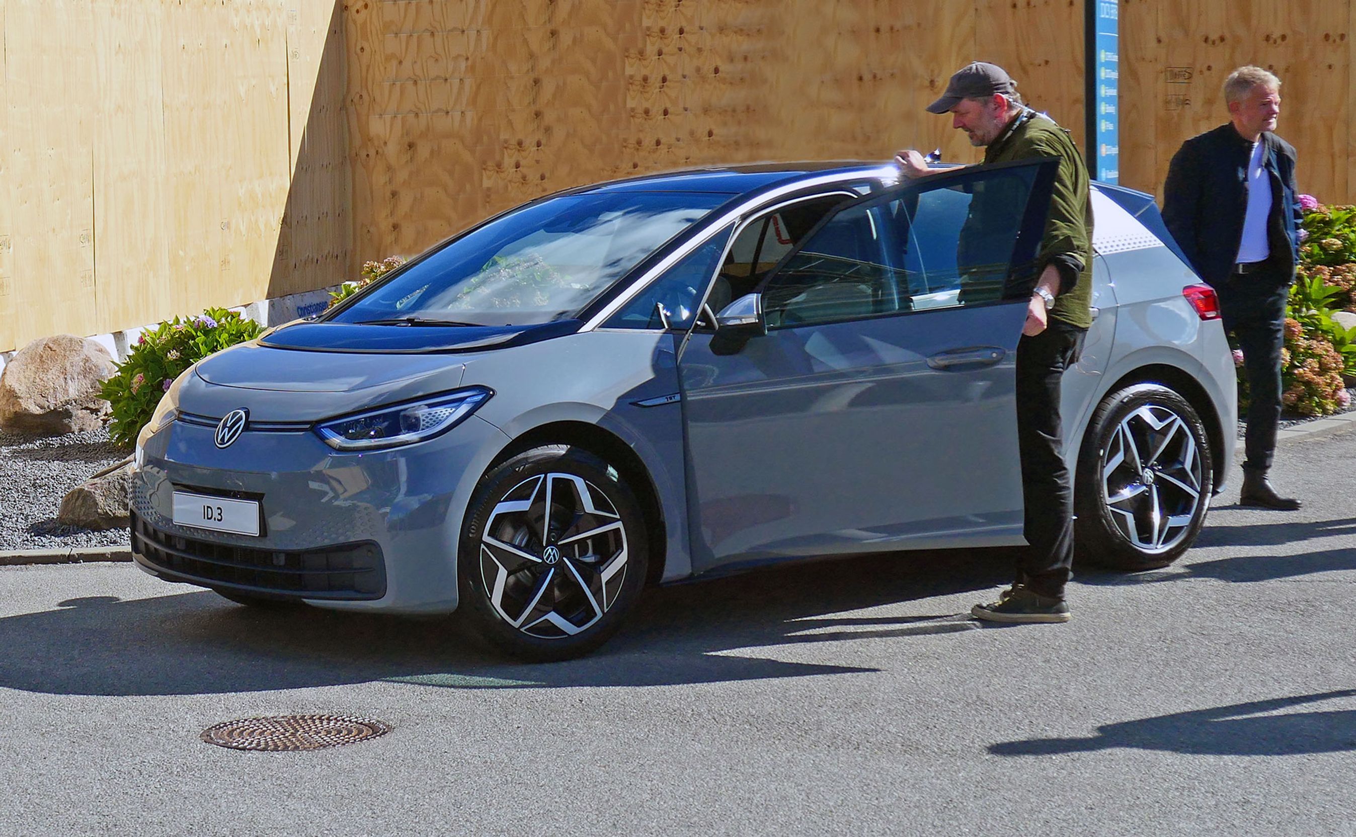 VW ID.3 kom til landet i september og er med til at løfte det danske elbilsalg.