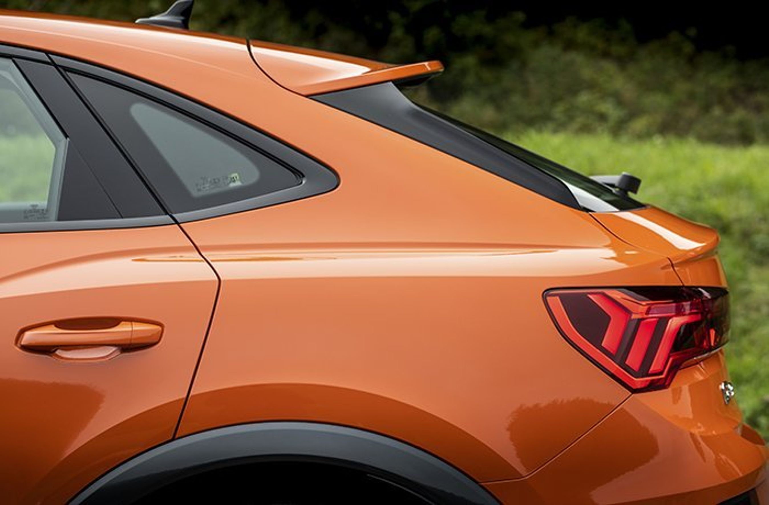 Audi Q3 Sportback bagende