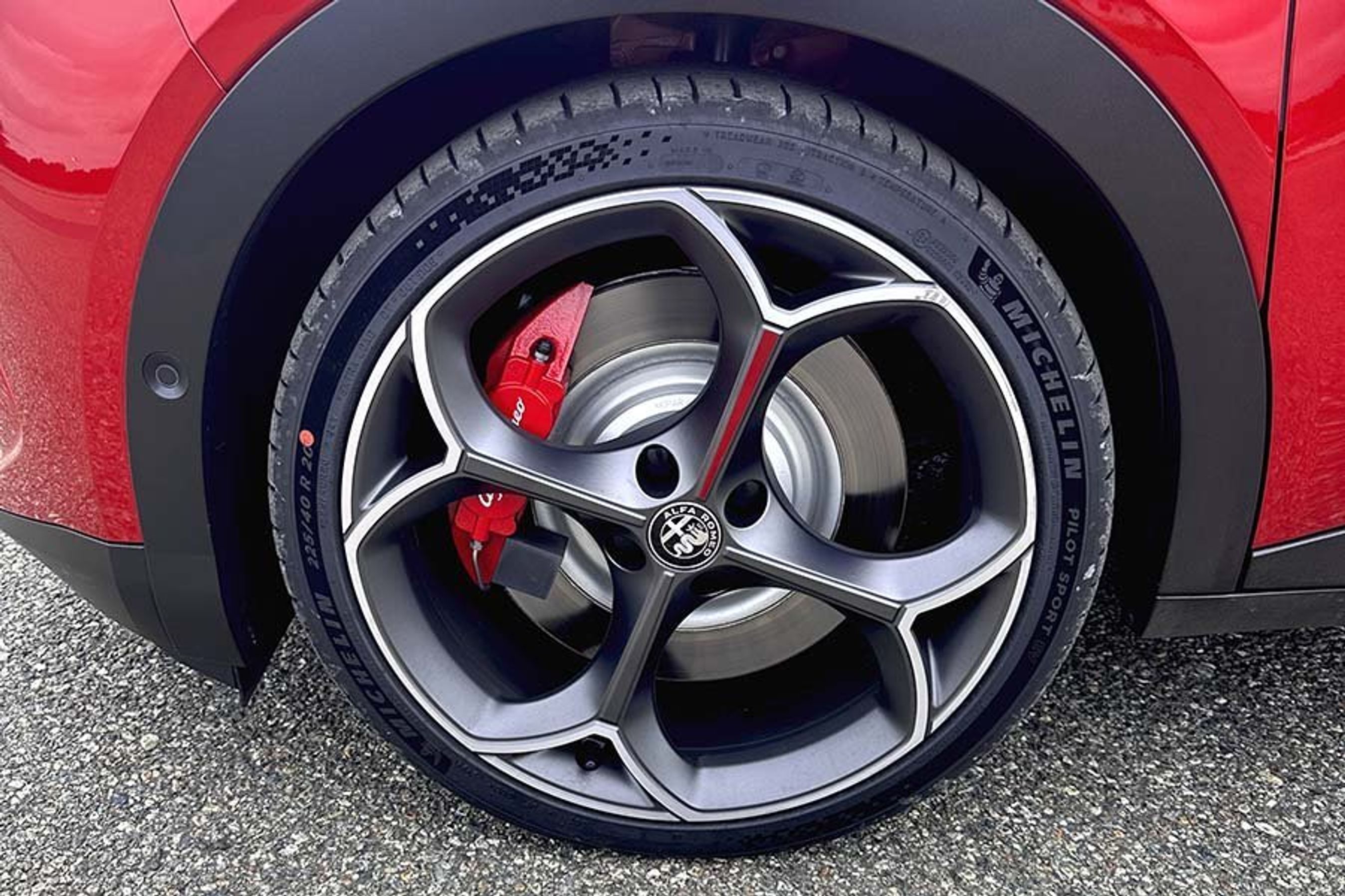 Store hjul på Alfa Romeo Junior