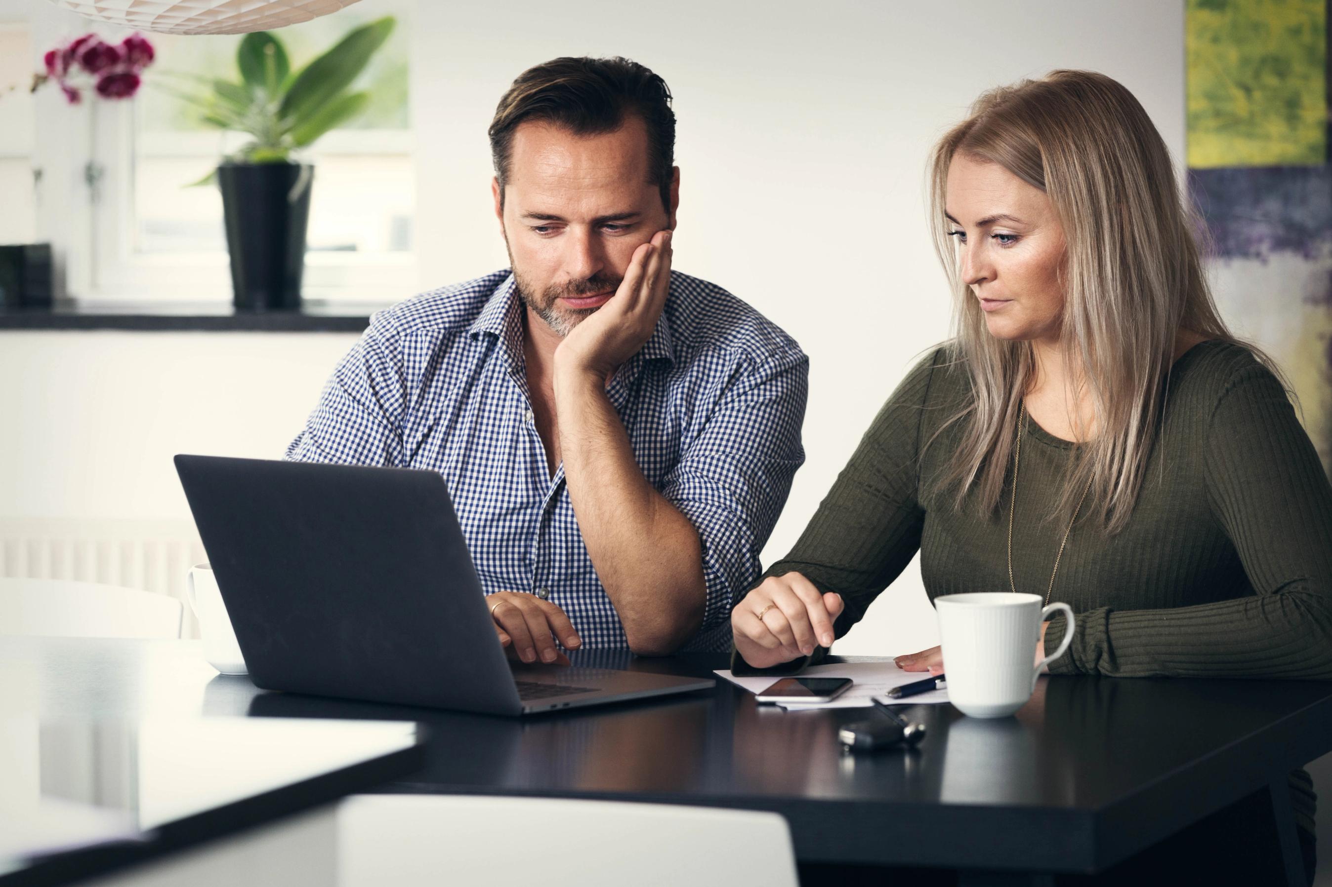 Flere FDM-medlemmer er faldet i fælder med hjemmesider, der prøver at skjule, at bilvurderingen koster penge.