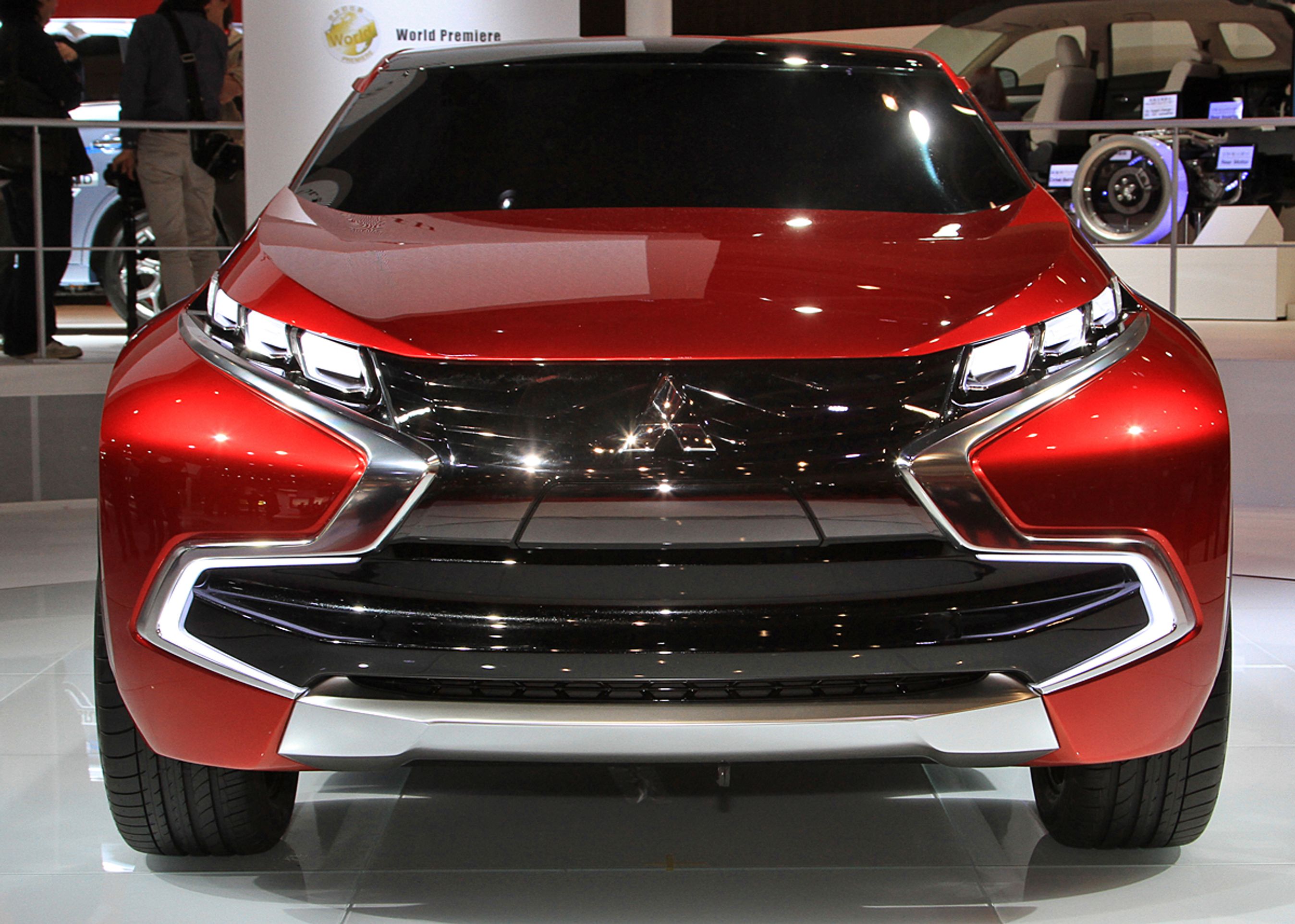 Bag den markante front ligger en ny 1,1-liters benzinmotor med 136 hestekræfter.