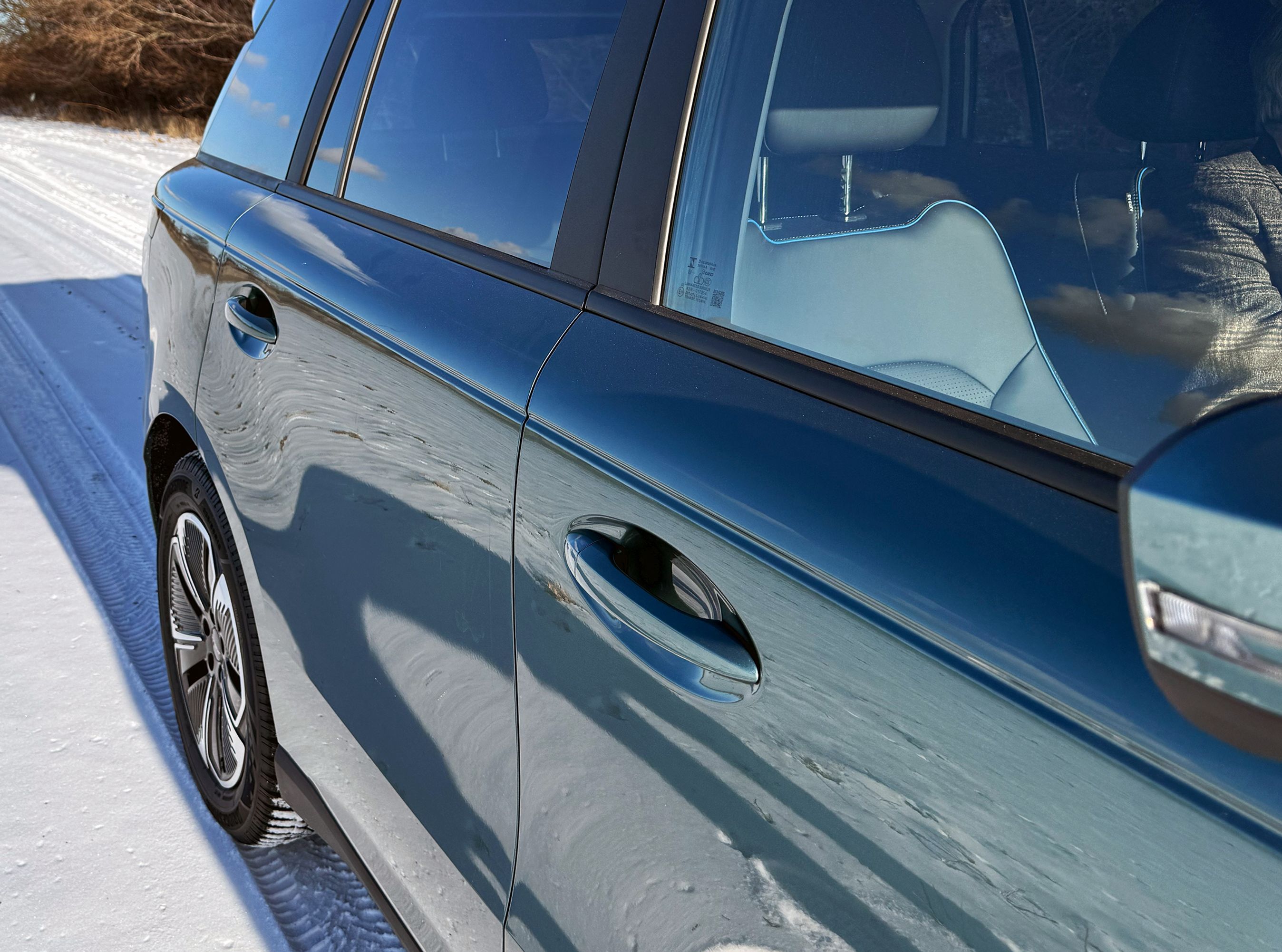 Dørhåndtag på siden af en Jaecoo J5 EV