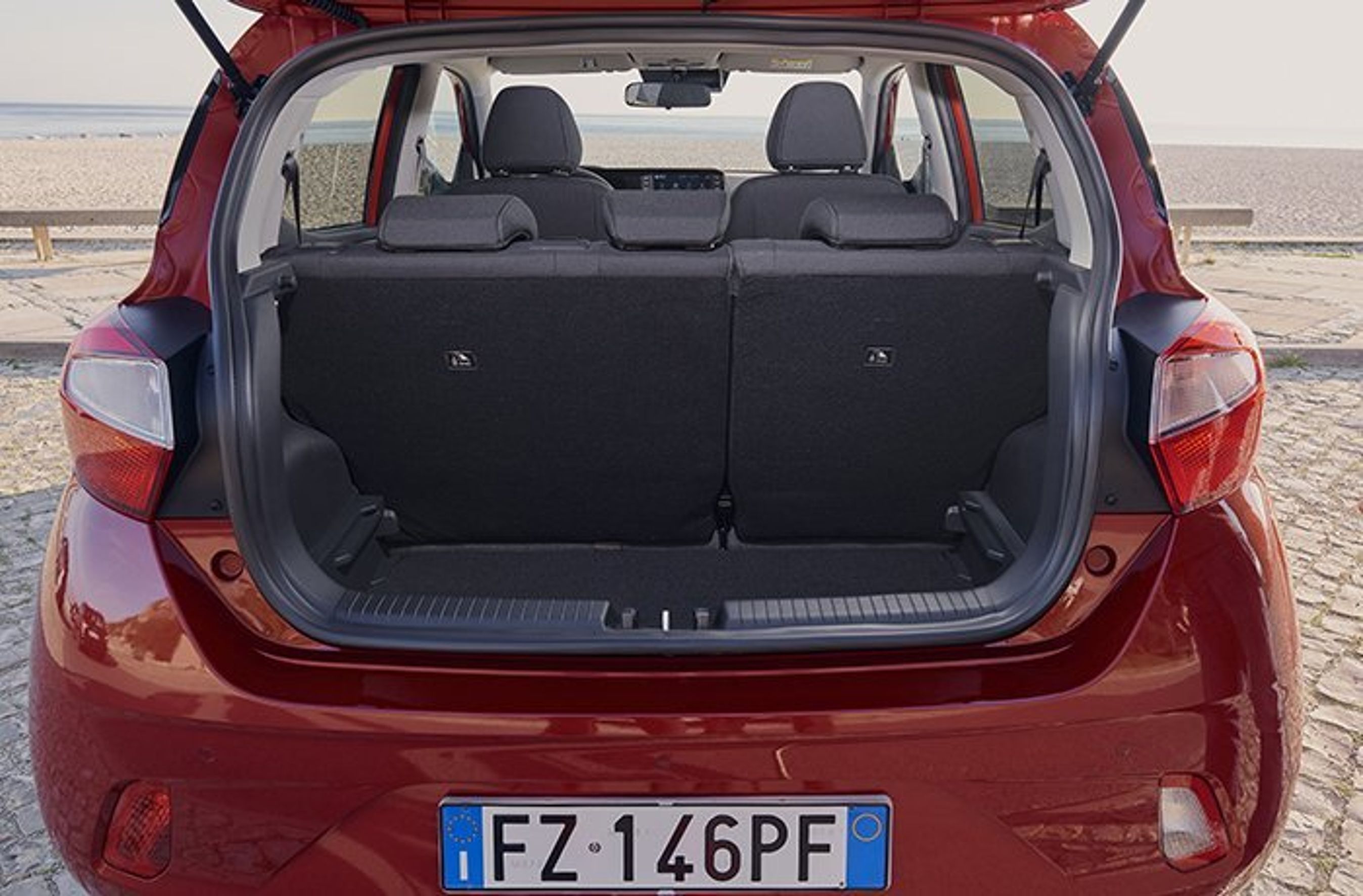 Hyundai i10 bagagerum