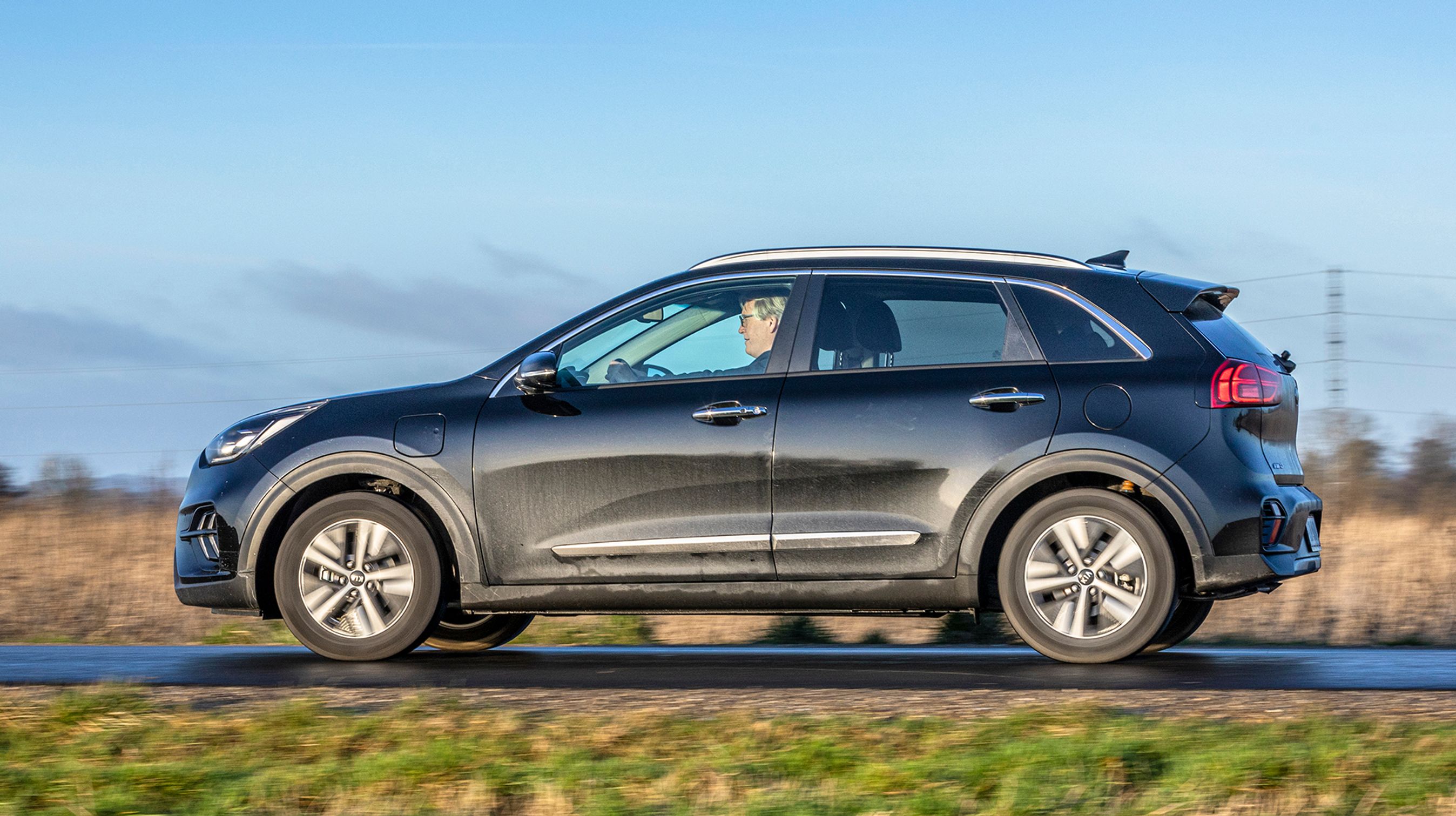 Kia Niro er en mini-SUV, og bidrager med god plads i kabinen.