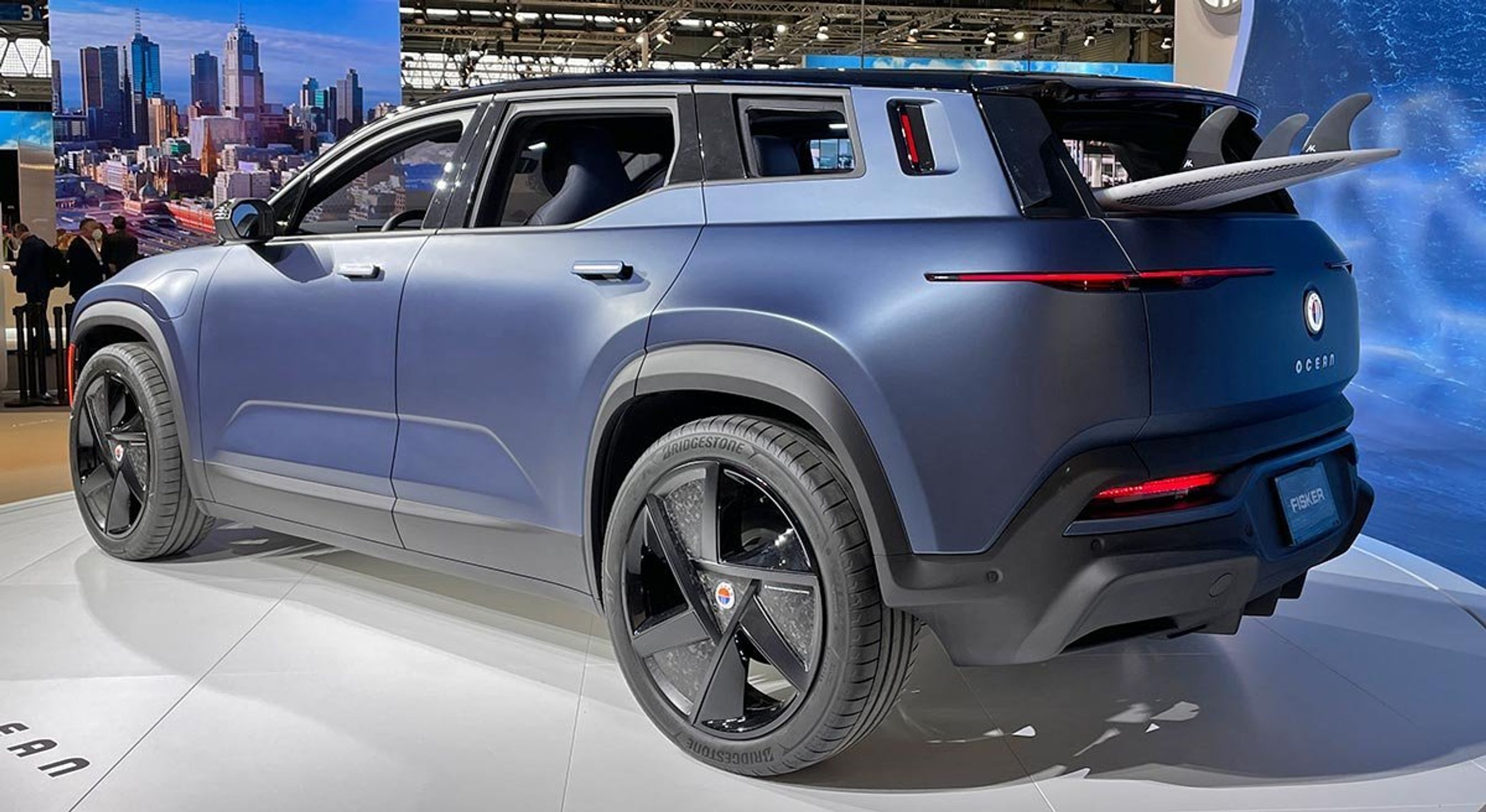 Fisker Ocean er en 4,64 m lang SUV, som også er meget bred og høj.