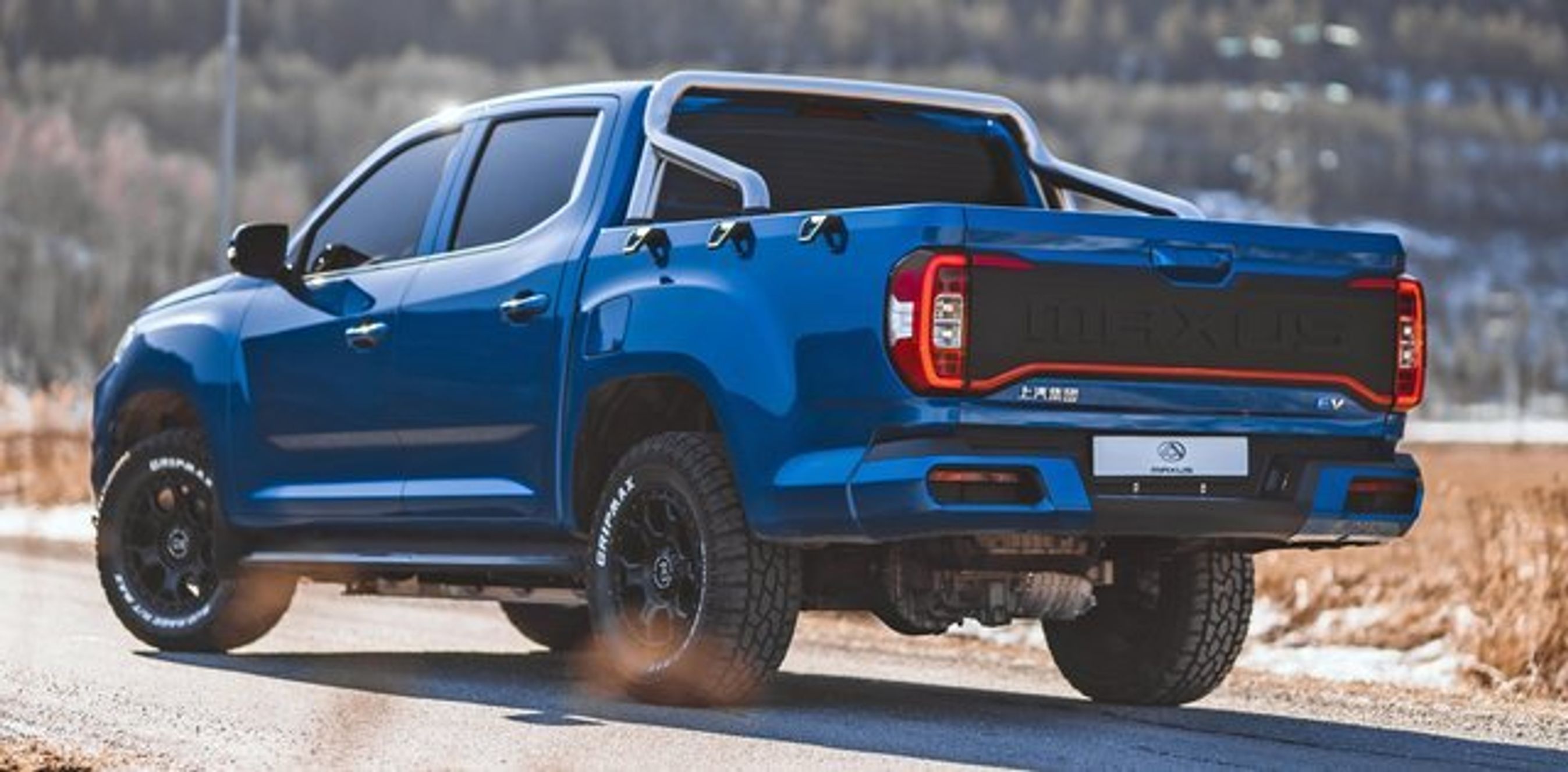 Maxus eT90 har dobbeltkabine og stort lad. Lasteevnen er 1.000 kg. 