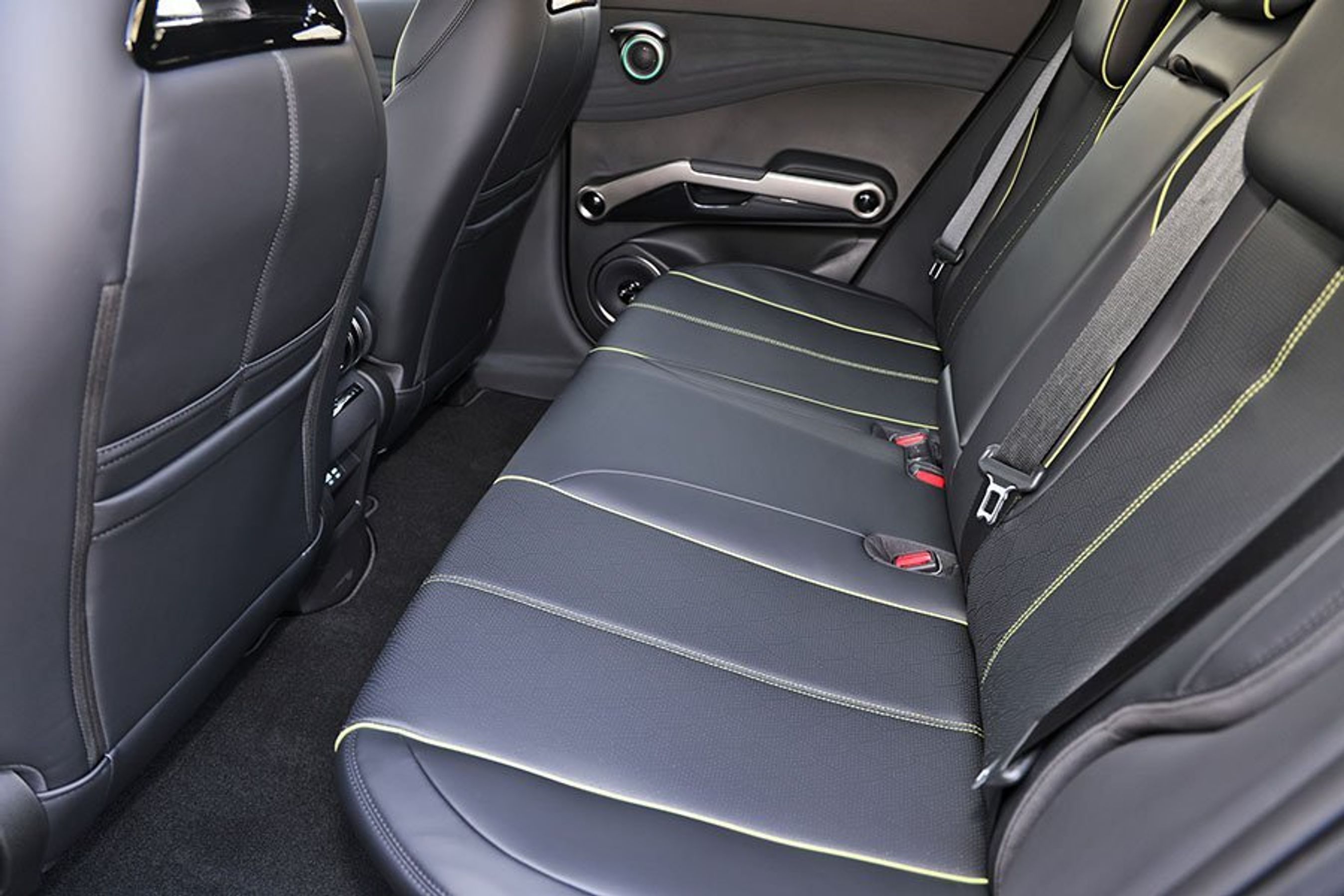 Bagsæde i en BYD Atto 3