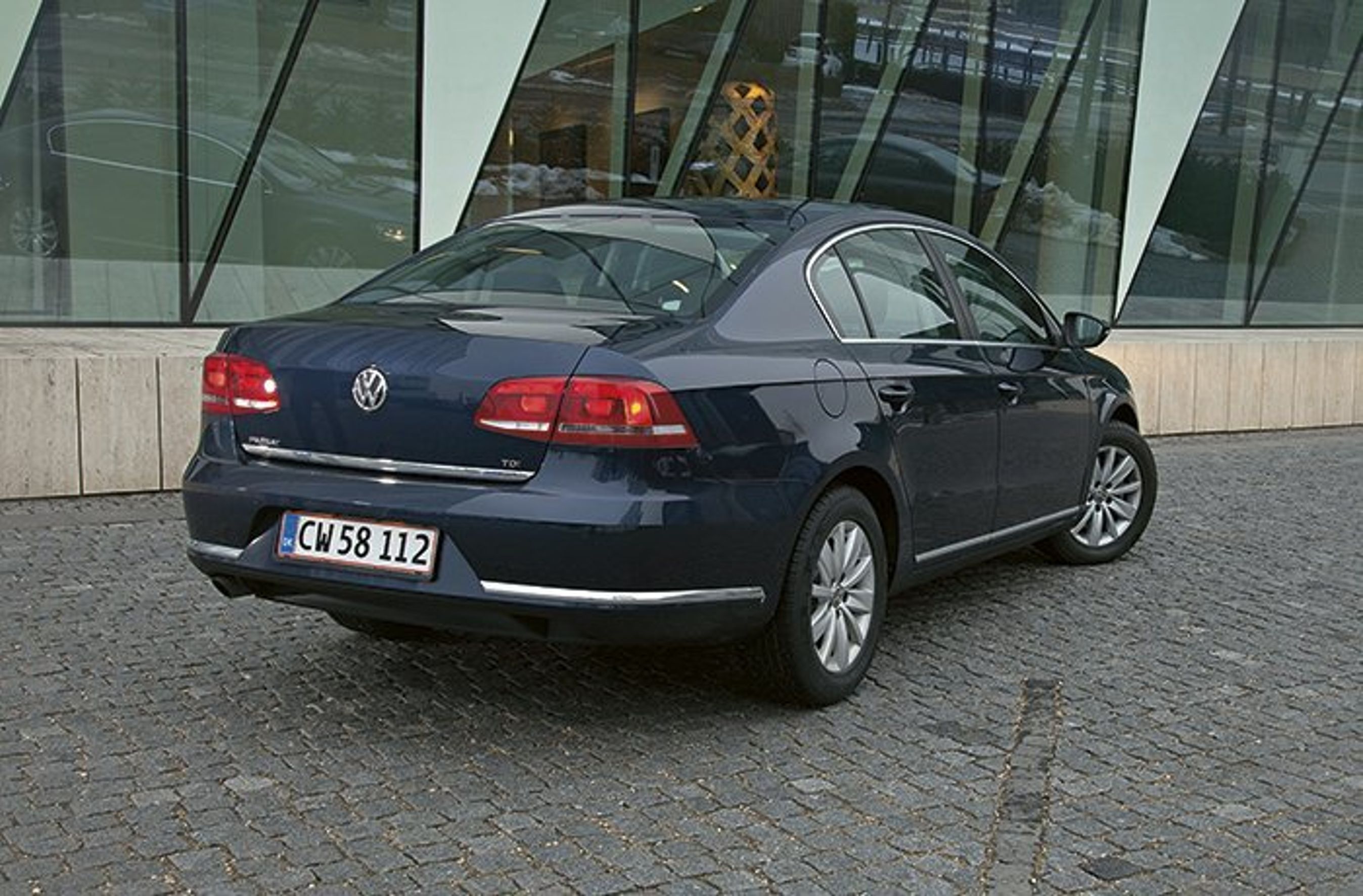 VW Passat bagfra