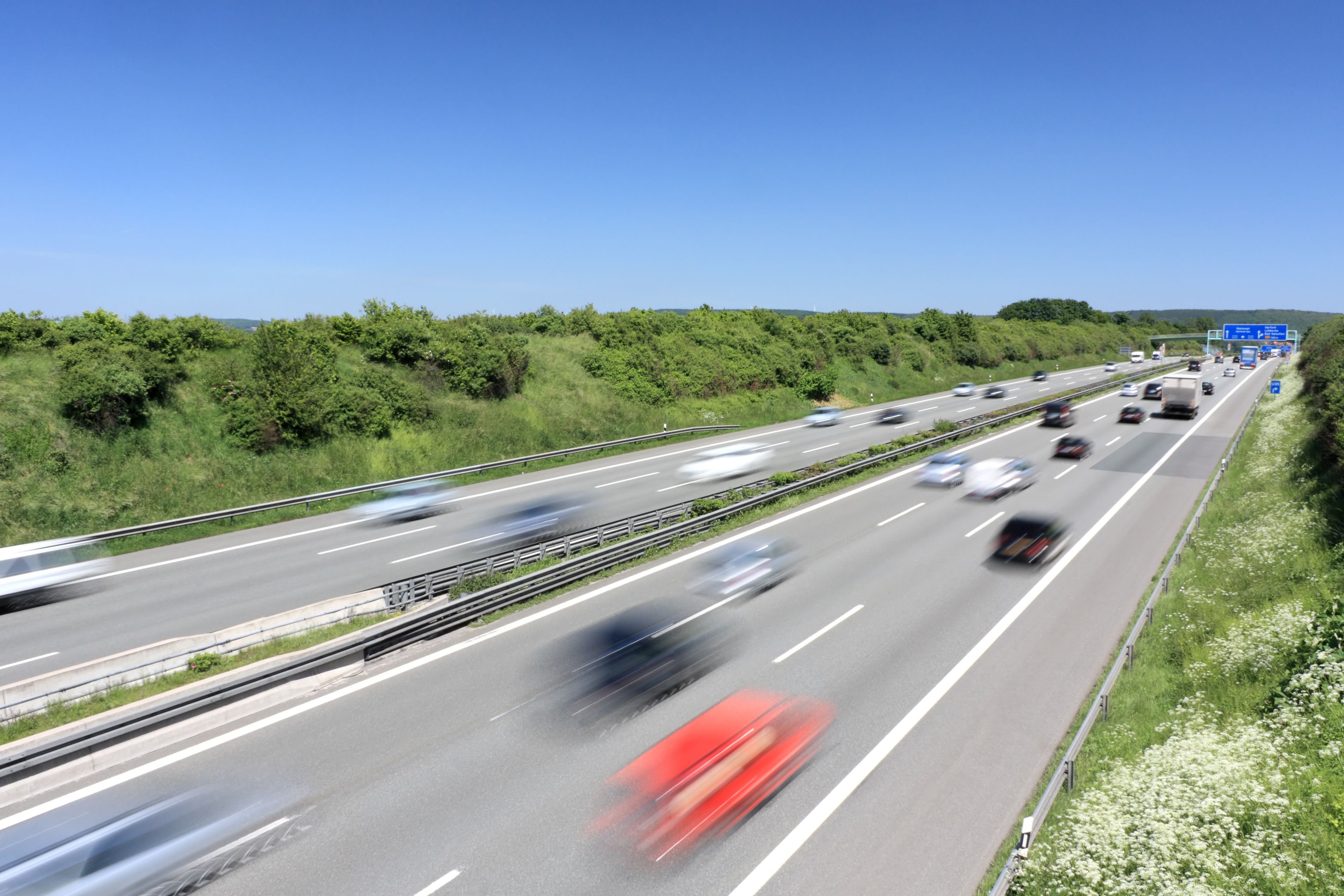 Sløret trafik på europæisk motorvej