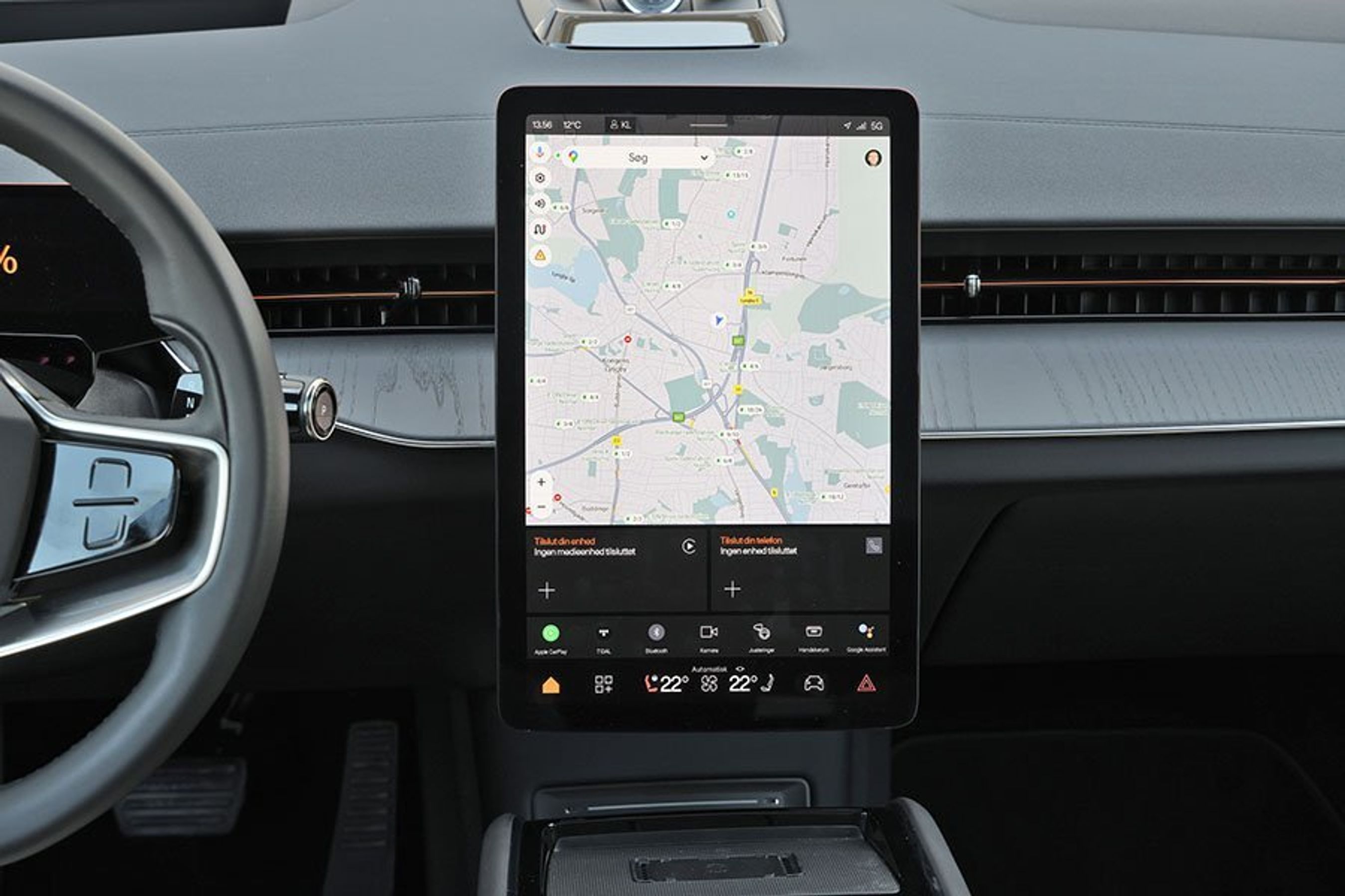 Stor skærm i en Polestar 3