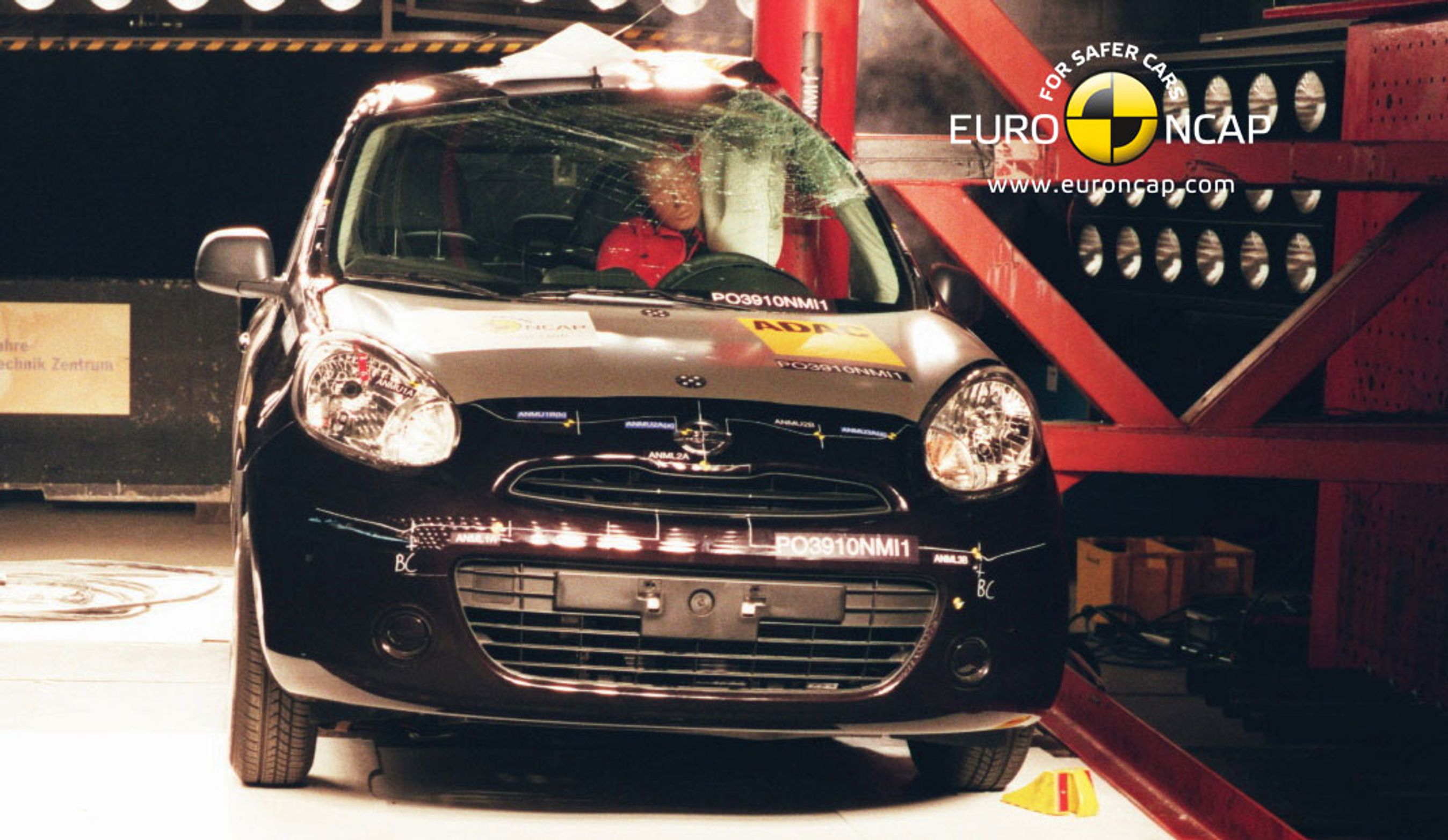 Nissan Micra Euro NCAP crashtest 2010