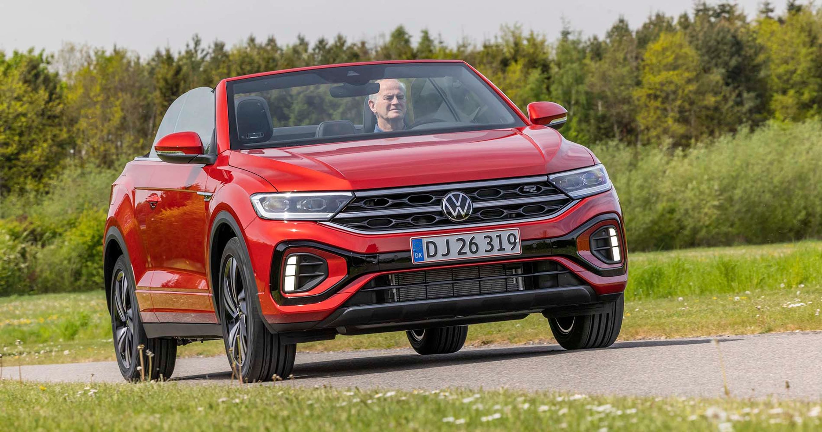 VW T-Roc Cabriolet set forfra