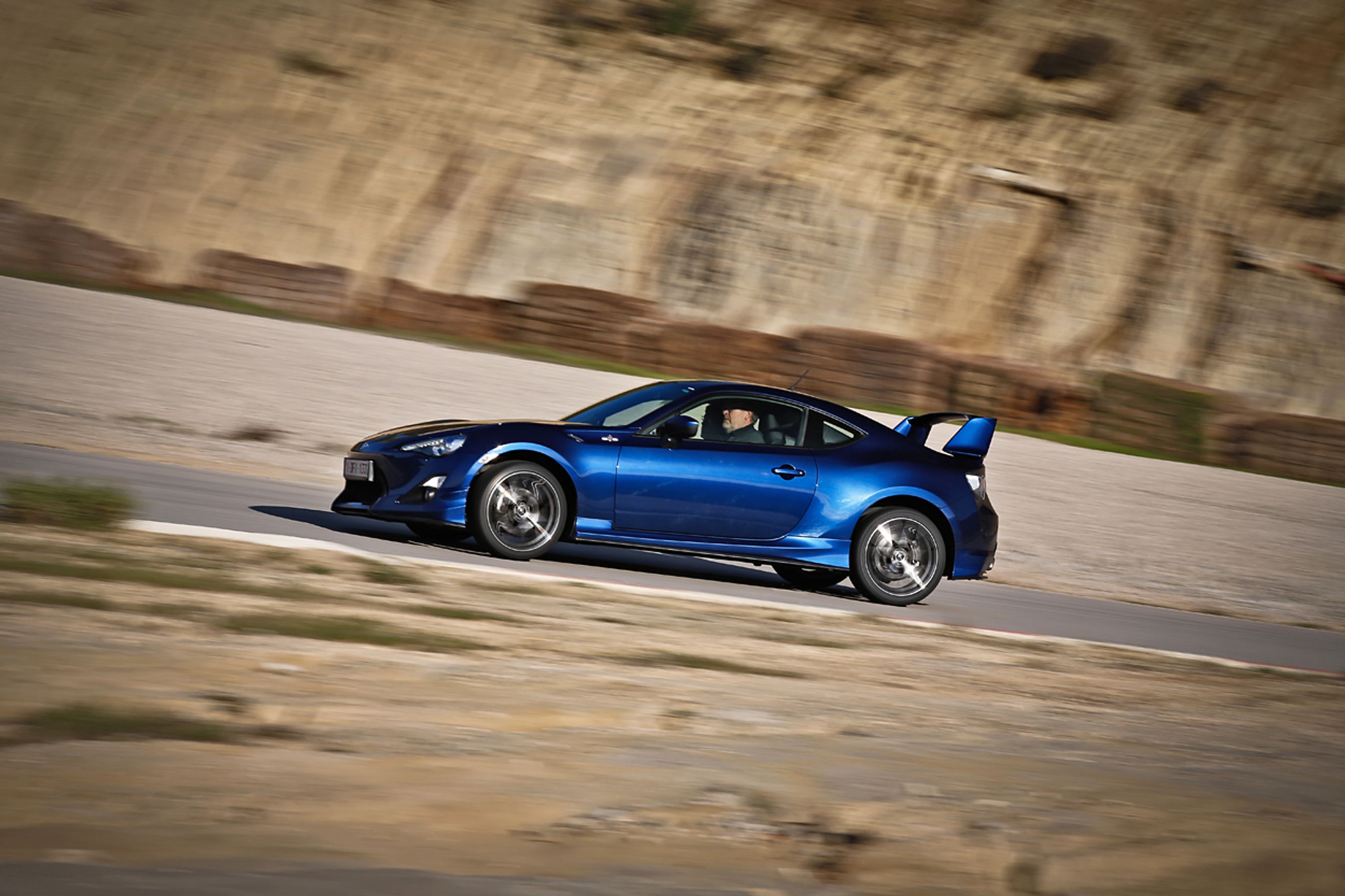 Toyota GT86 er allerede blevet en kult-bil, der kan opbygges i et utal af varianter, som er specialtilpasset kundernes ønsker og behov.