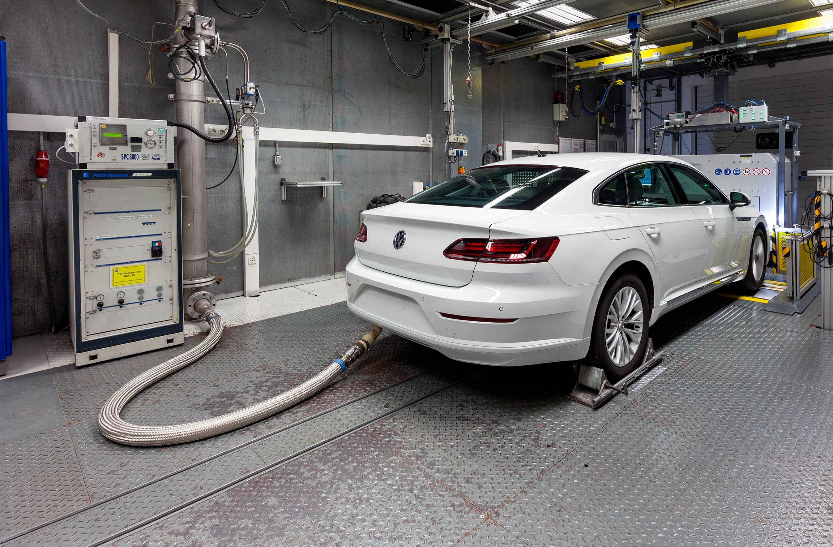 Udstødningen fra de nyeste dieselbiler testes både i laboratorium og på veje.