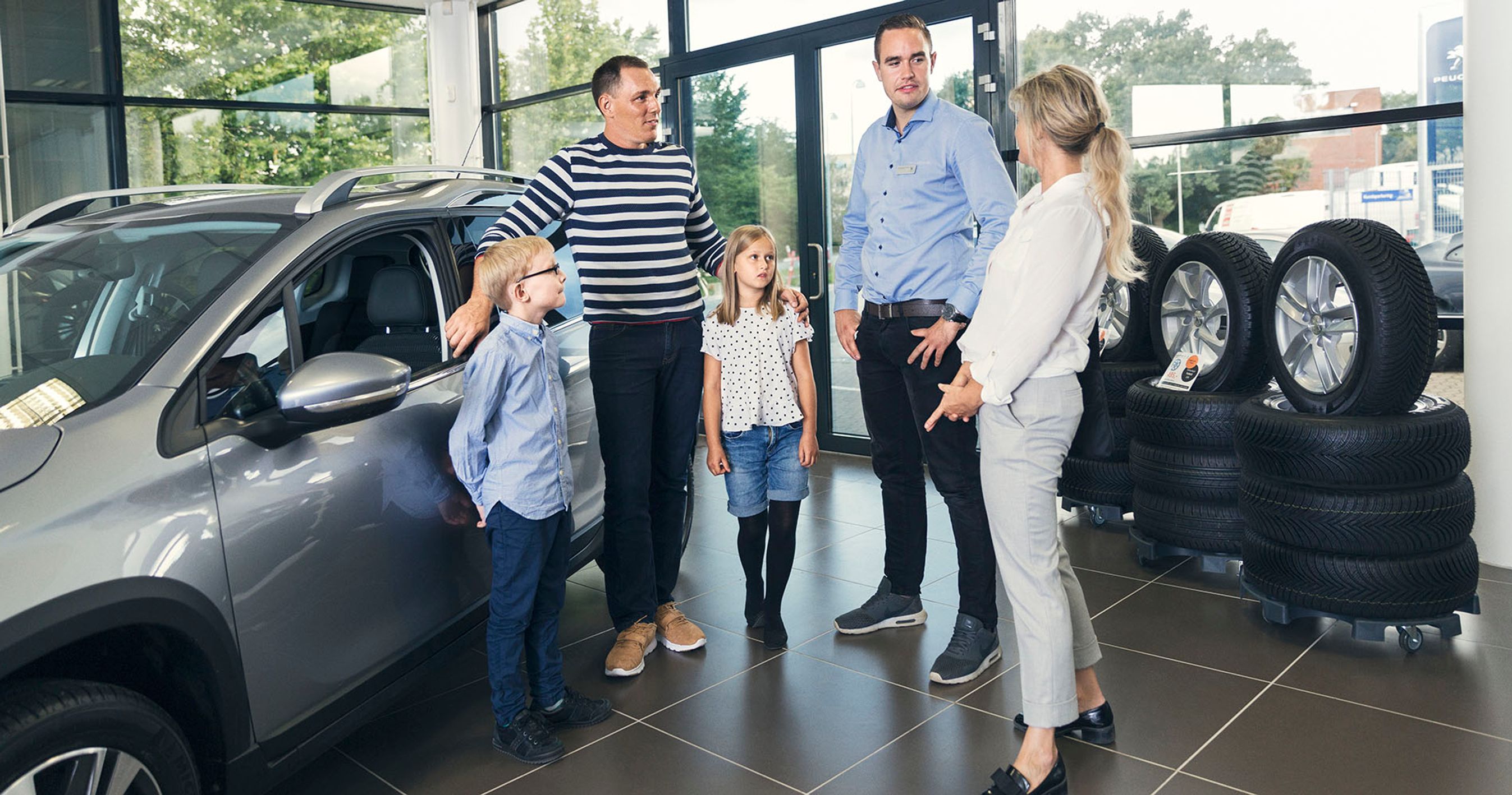 Der bliver travlt hos nogle af bilforhandlerne frem mod den 18. december.