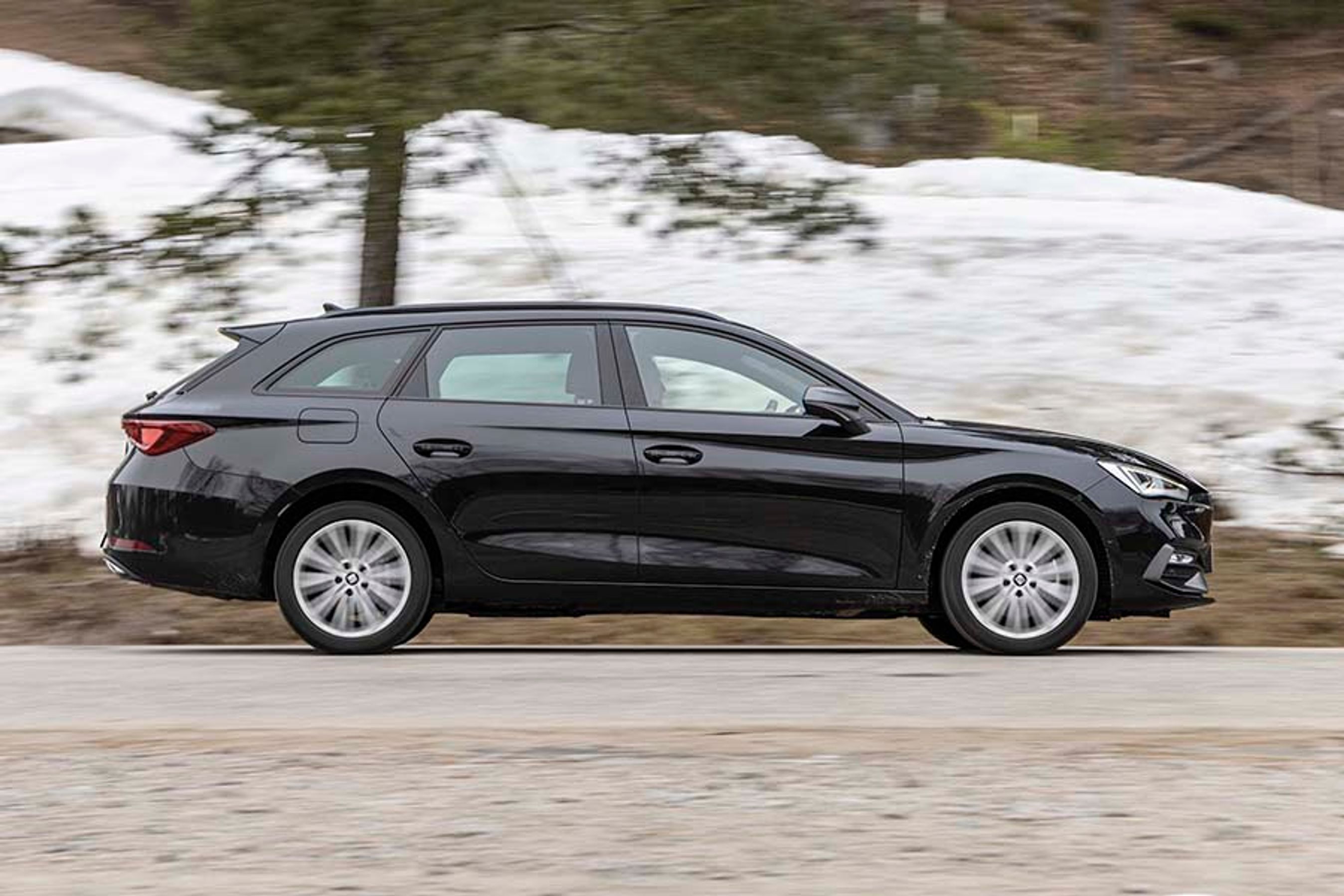 Seat Leon er søsterbil til VW Golf, men modsat Golf'en fås Leon som stationcar med plugin hybridteknikken, og det gør den yderst interessant.