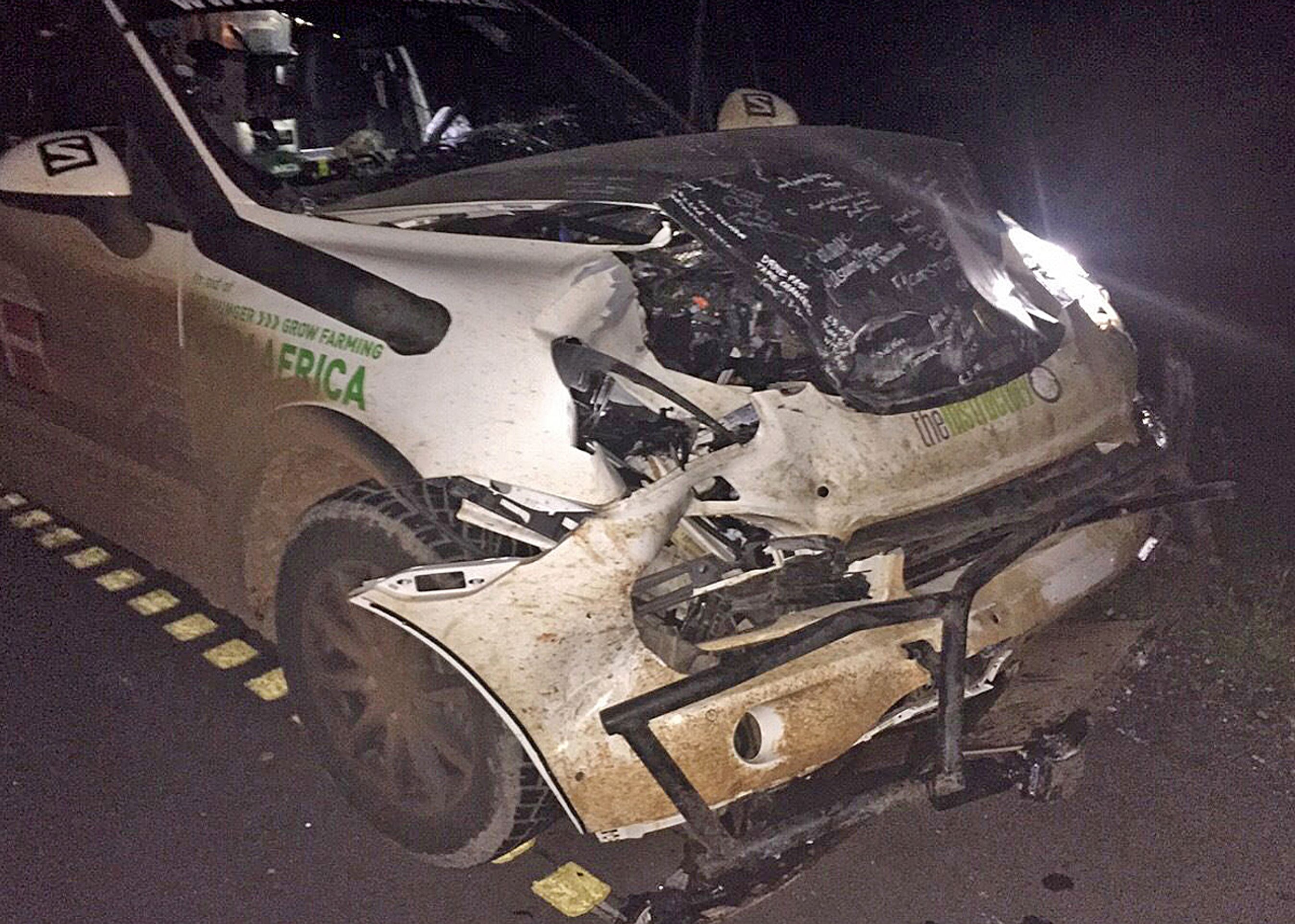 Porschen fik så store frontskader ved sammenstødet, at den ikke kunne fortsætte eller umiddelbart repareres.