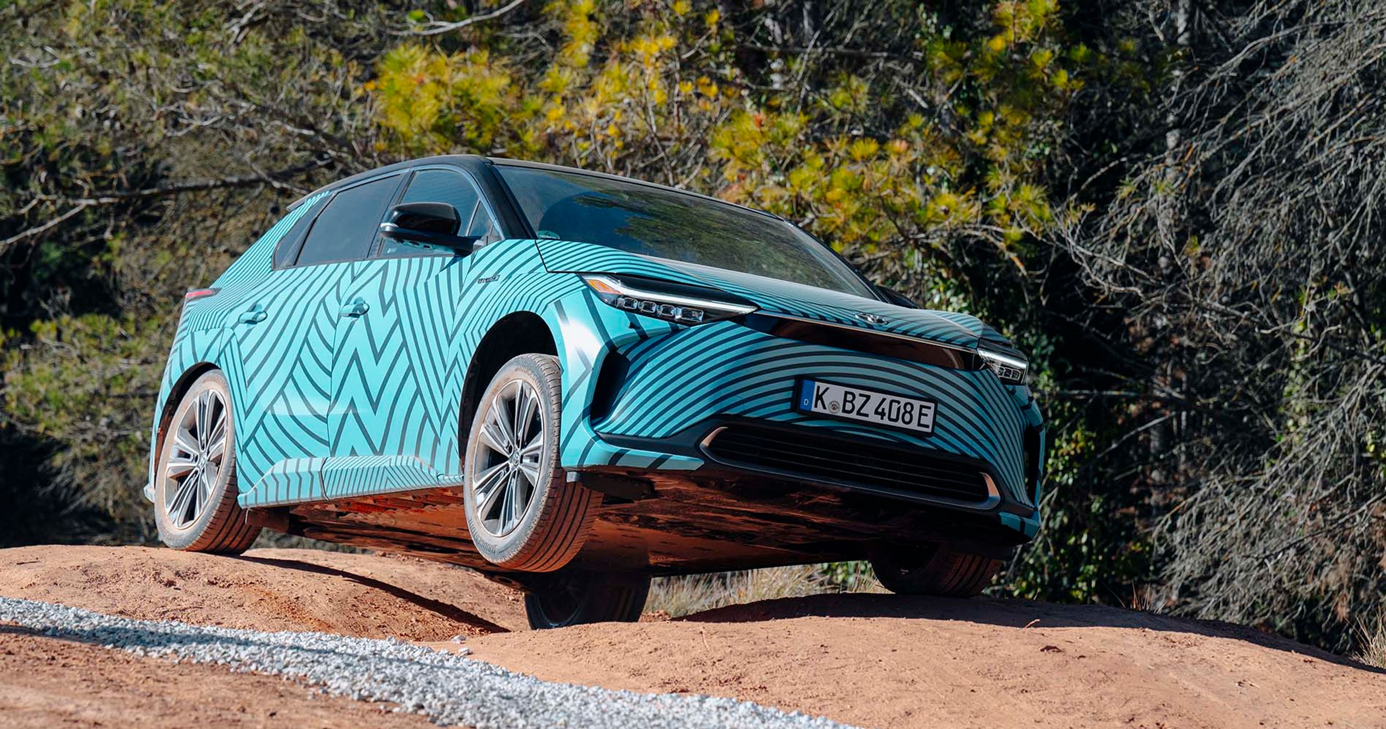Toyota bZ4X kører godt i terrænet