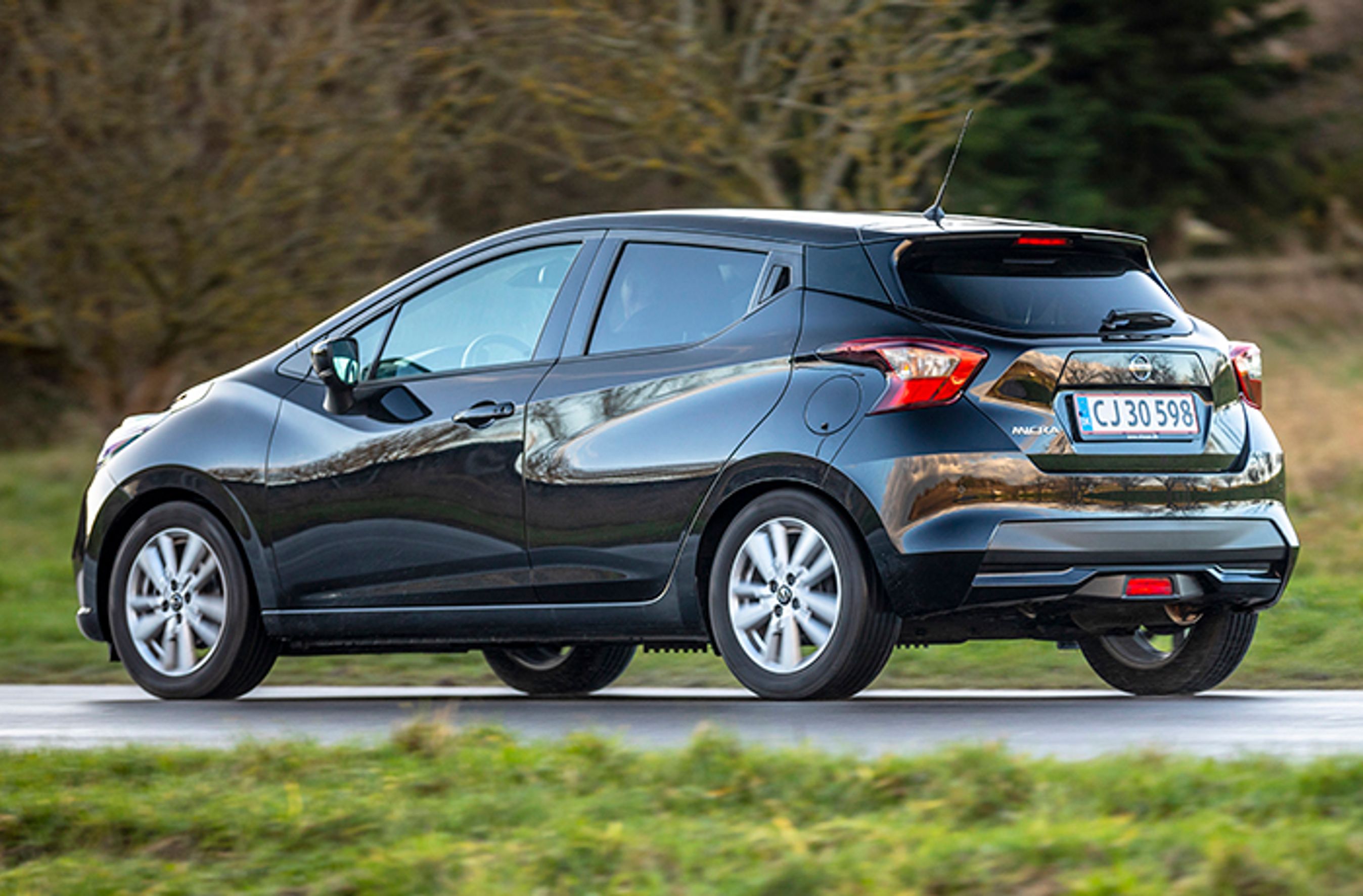 Nissan Micra set bagfra