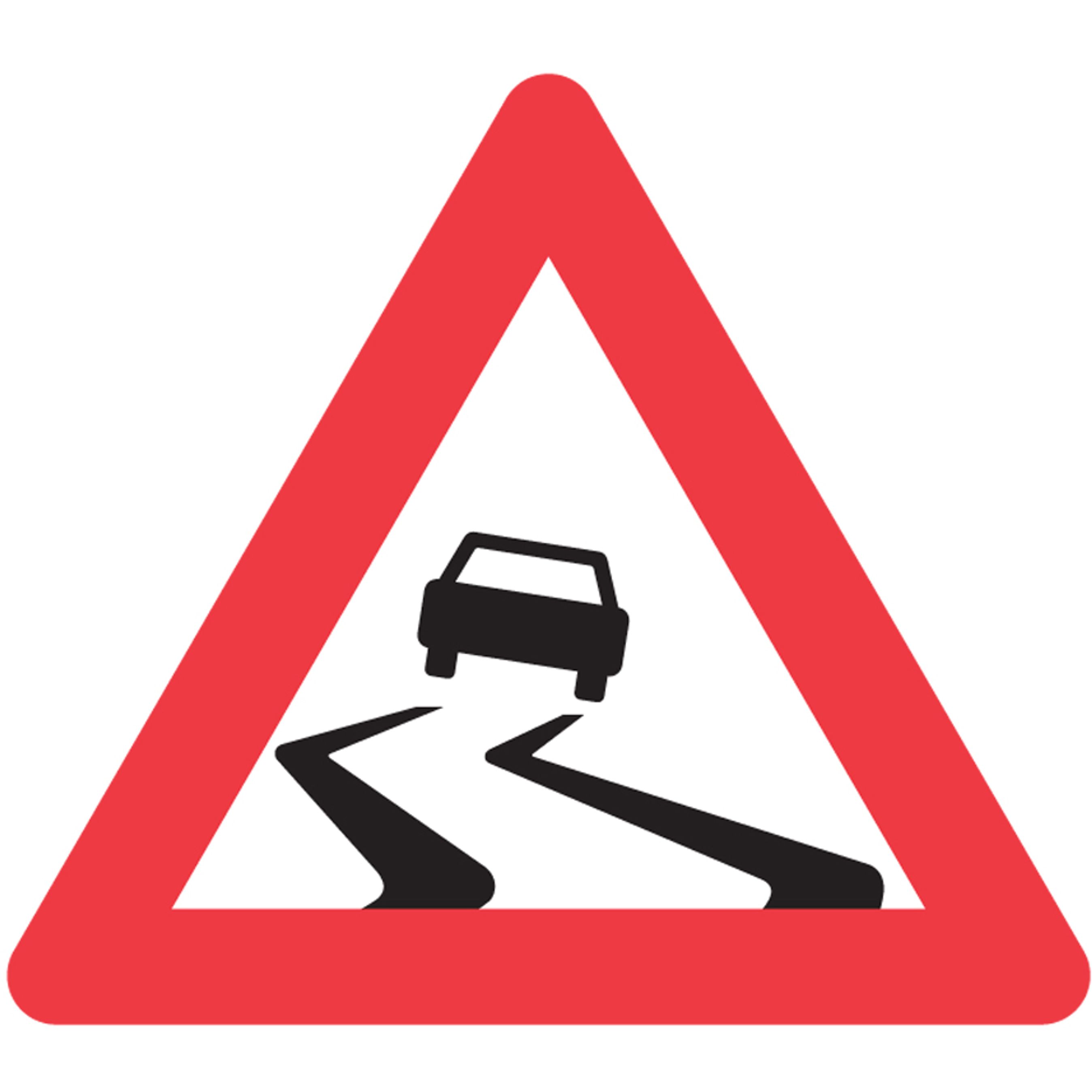 To steder på Helsingørmotorvejen er der nu elektronisk advarsel mod glat vej, når der vitterlig er høj risiko for glat vejbane - i stedet for de normale skilte, der sættes op i hele vinterhalvåret.