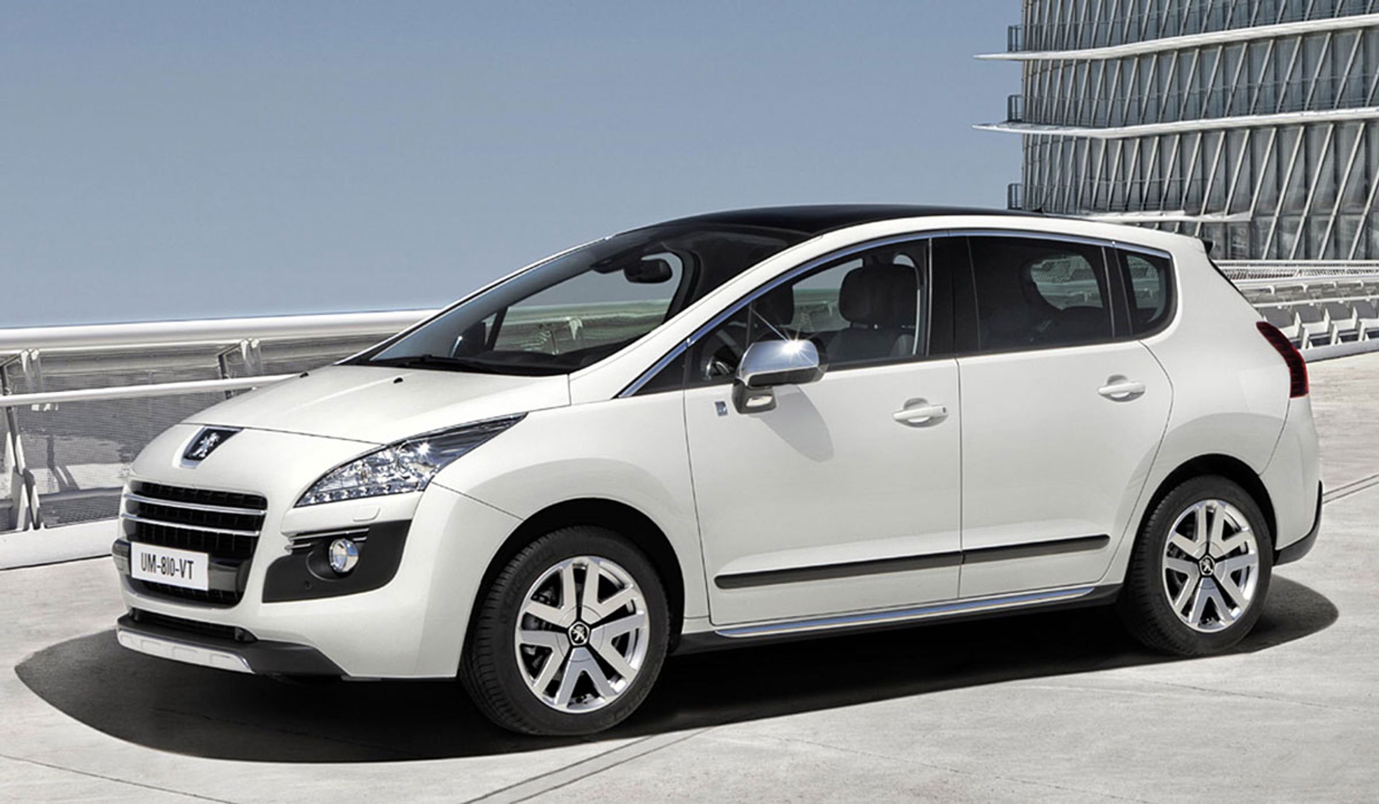 Peugeot 3008 kommer til foråret som dieselhybrid.