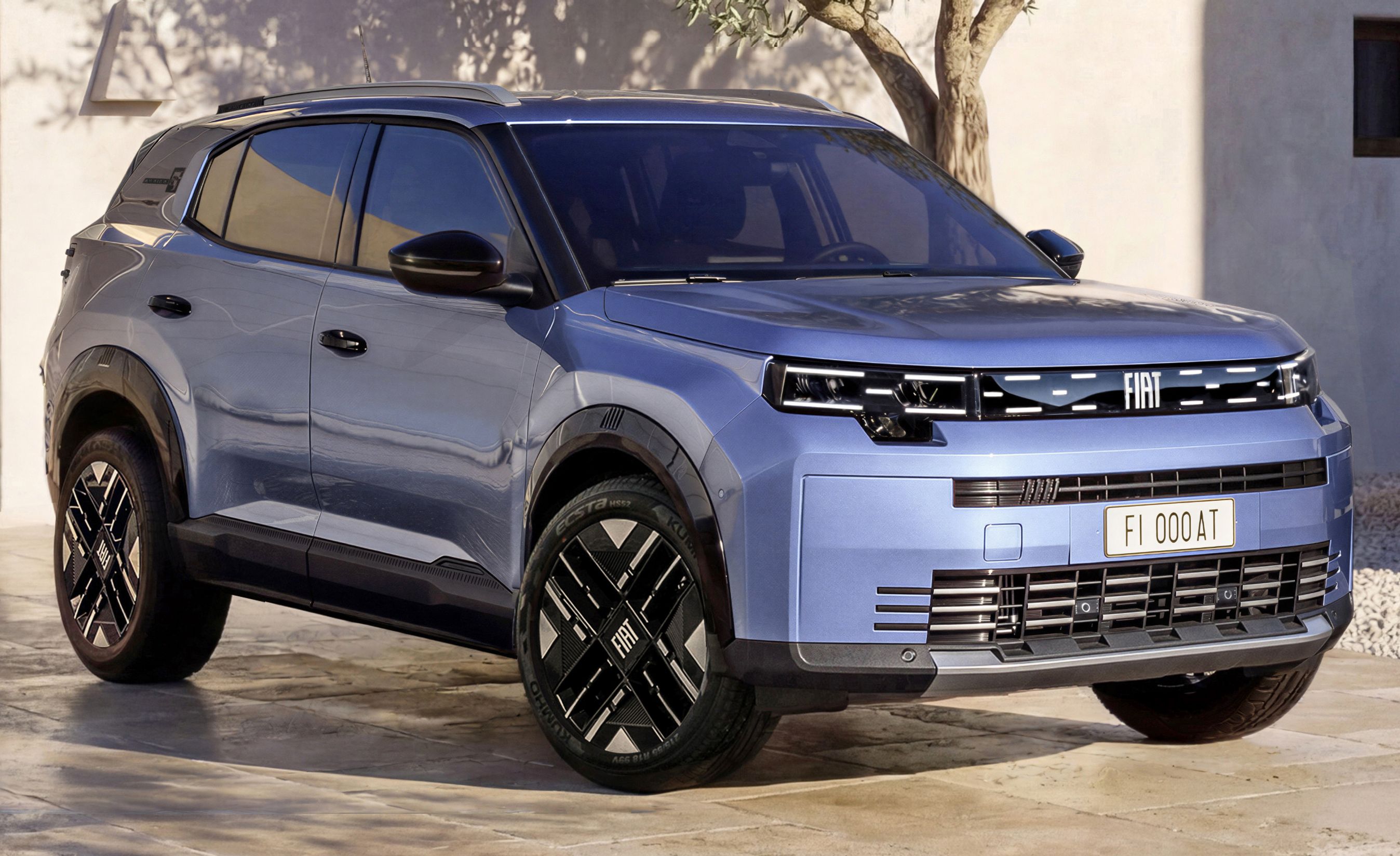 Blå Fiat Grizzly forfra.