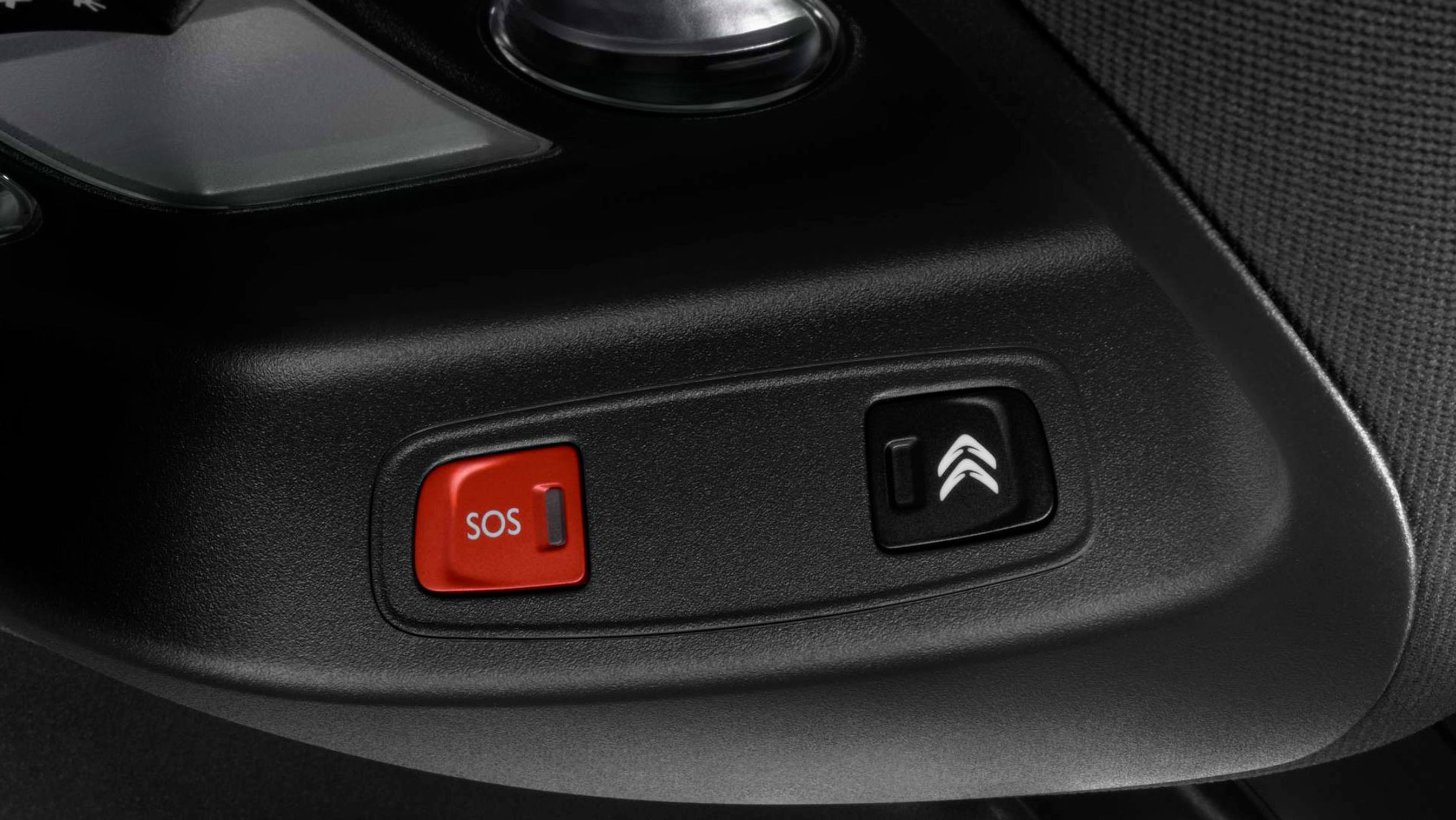 SOS-knap kommer i alle nye biler.