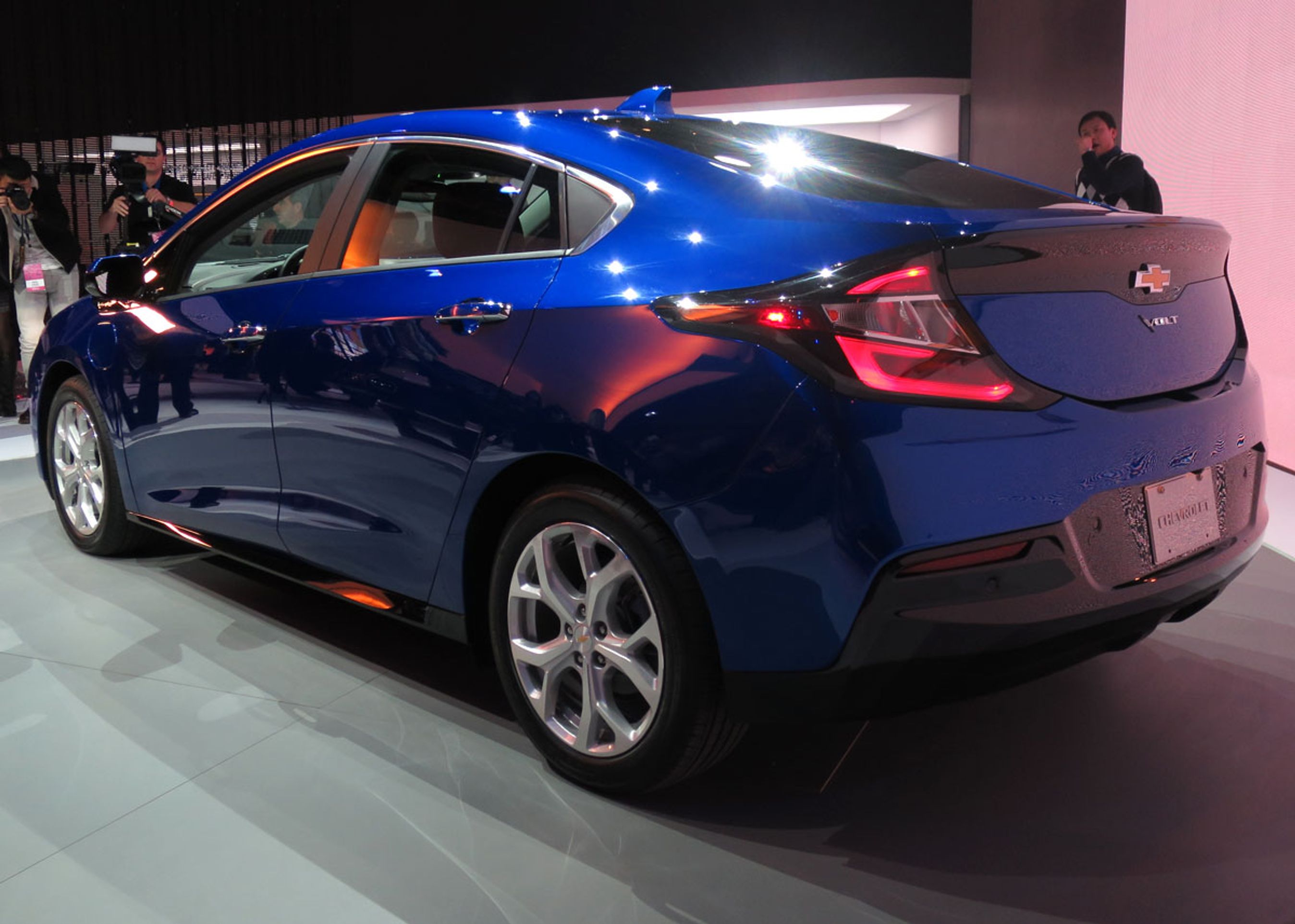 Selv om den nuværende Volt er under fem år gammel, er denne nye version ny fra ende til anden. Det gælder bl.a. benzinmotoren og den elektriske drivline. Foto: Bo Christian Koch