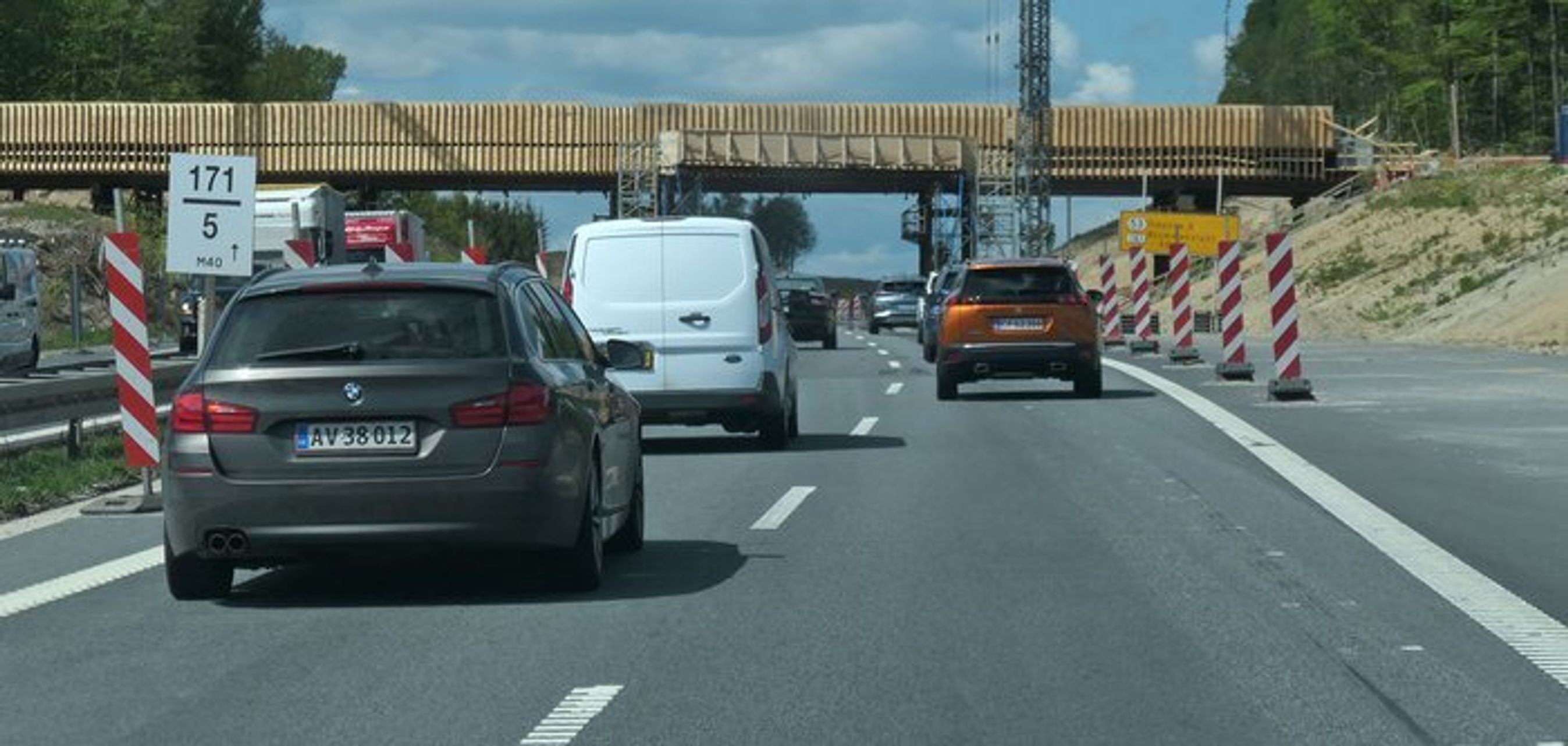 Vejdirektoratet er ved at udvide 24 km af Fynske Motorvej til seks spor. Ca. halvdelen er næsten færdig, den anden halvdel er klar sidst i 2022. Det er det eneste større anlægsarbejde på motorvejene, og ingen andre projekter er besluttet.