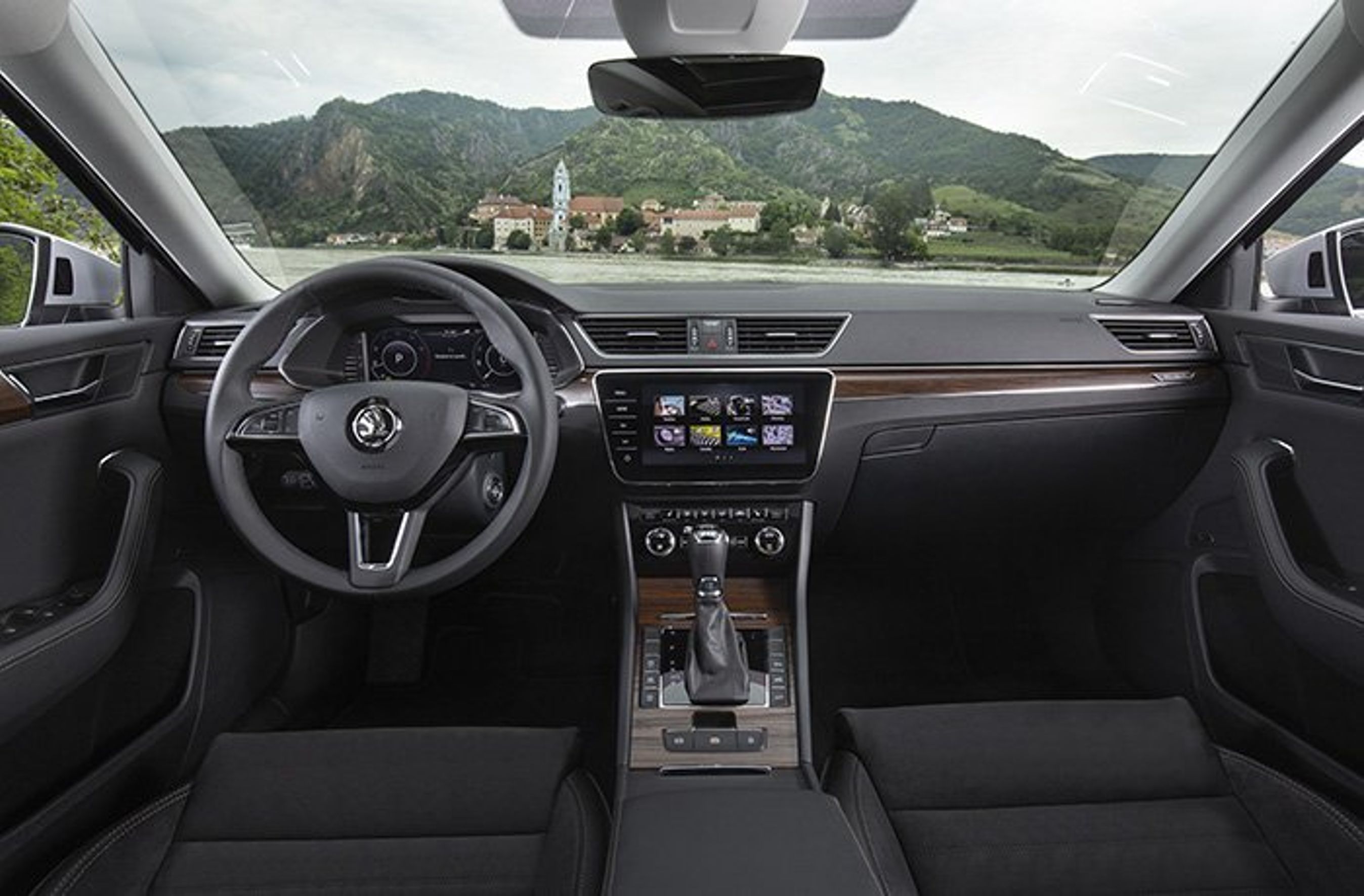 Flot kabine i Skoda Superb