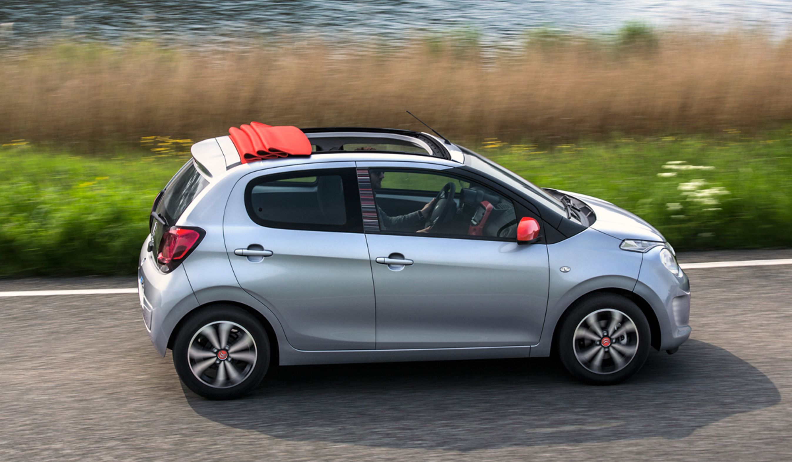 Man kan nu få en halvåben bil for 104.000 kr. efter at Citroën har sænket prisen på Airscape-modellen med 20.000 kr. Foto: Citroën