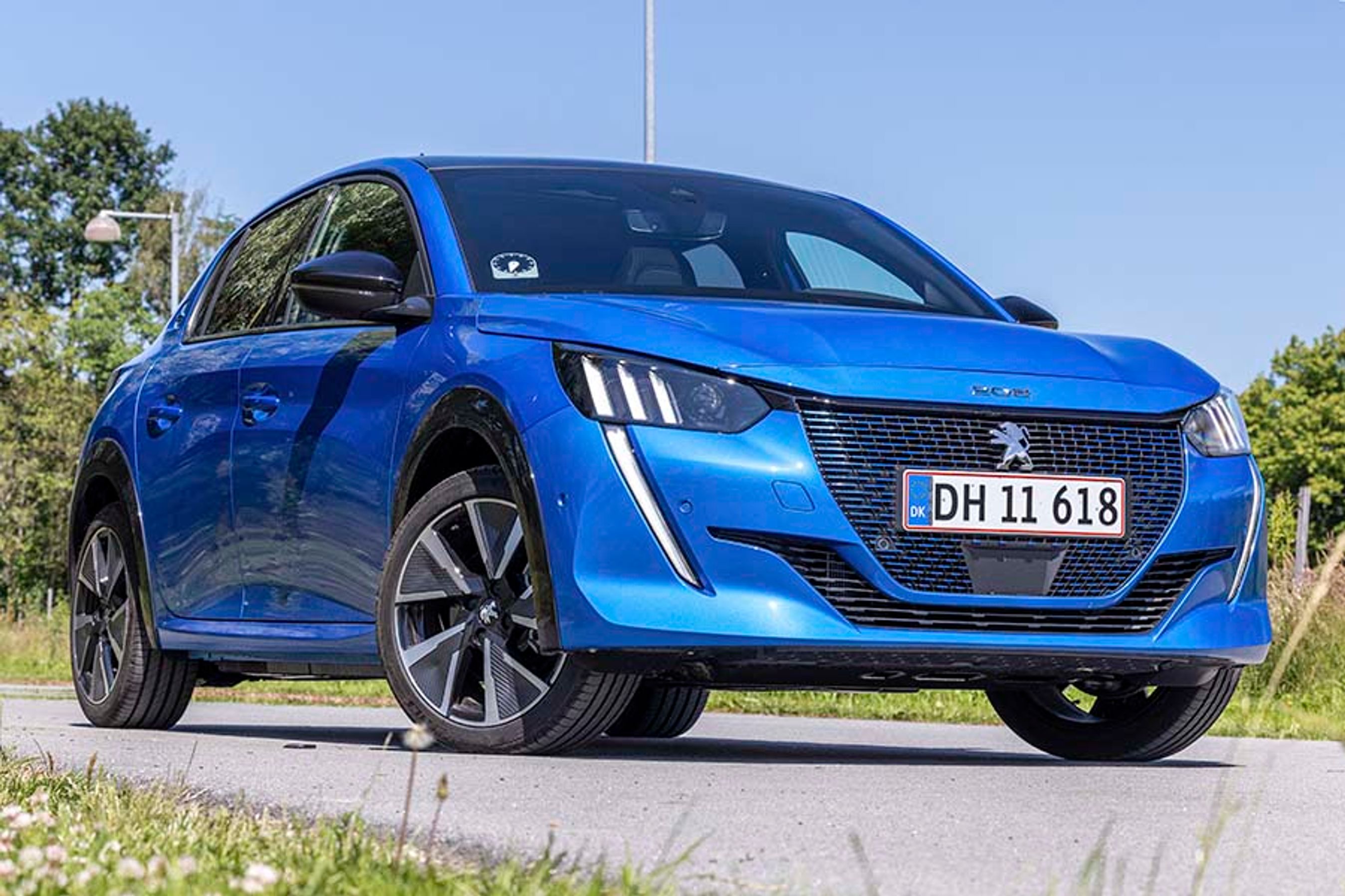 Peugeot har opgraderet software og tilføjet en varmepumpe til deres elektriske e-208.