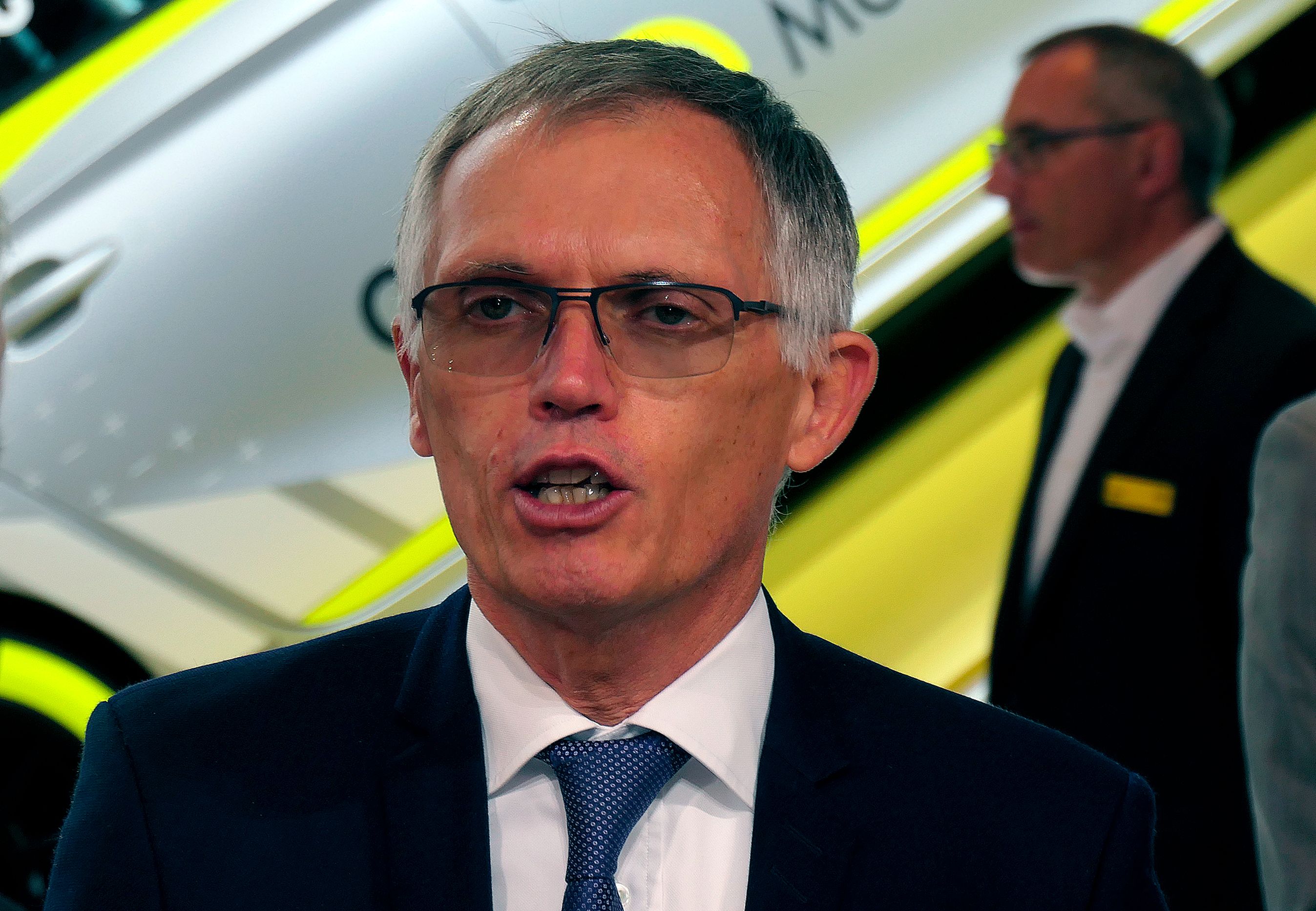 To store bilkoncerner er på vej til at blive slået sammen. Carlos Tavares fra PSA skal være ny topchef.