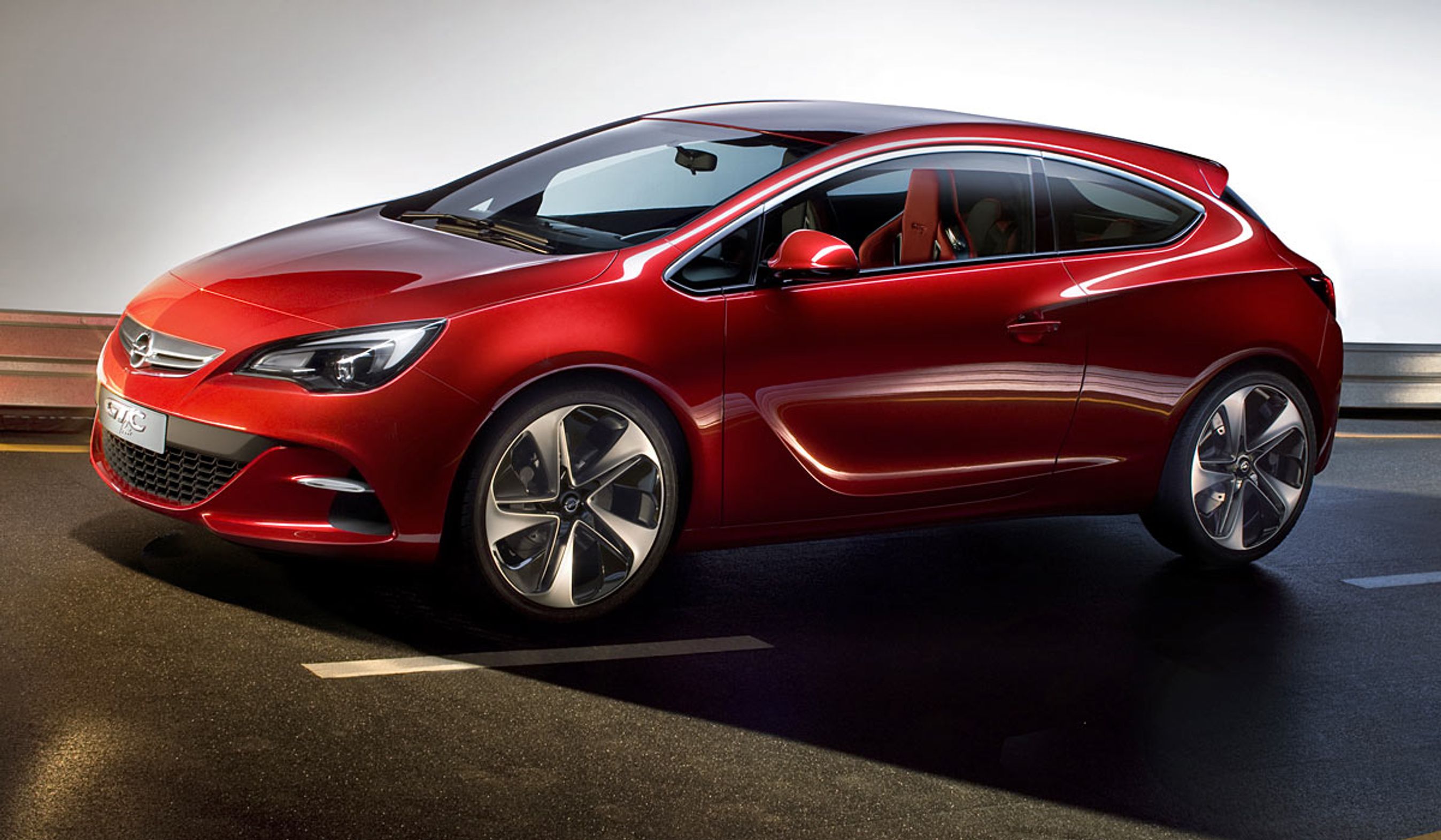 Opel Astra GTC Paris.