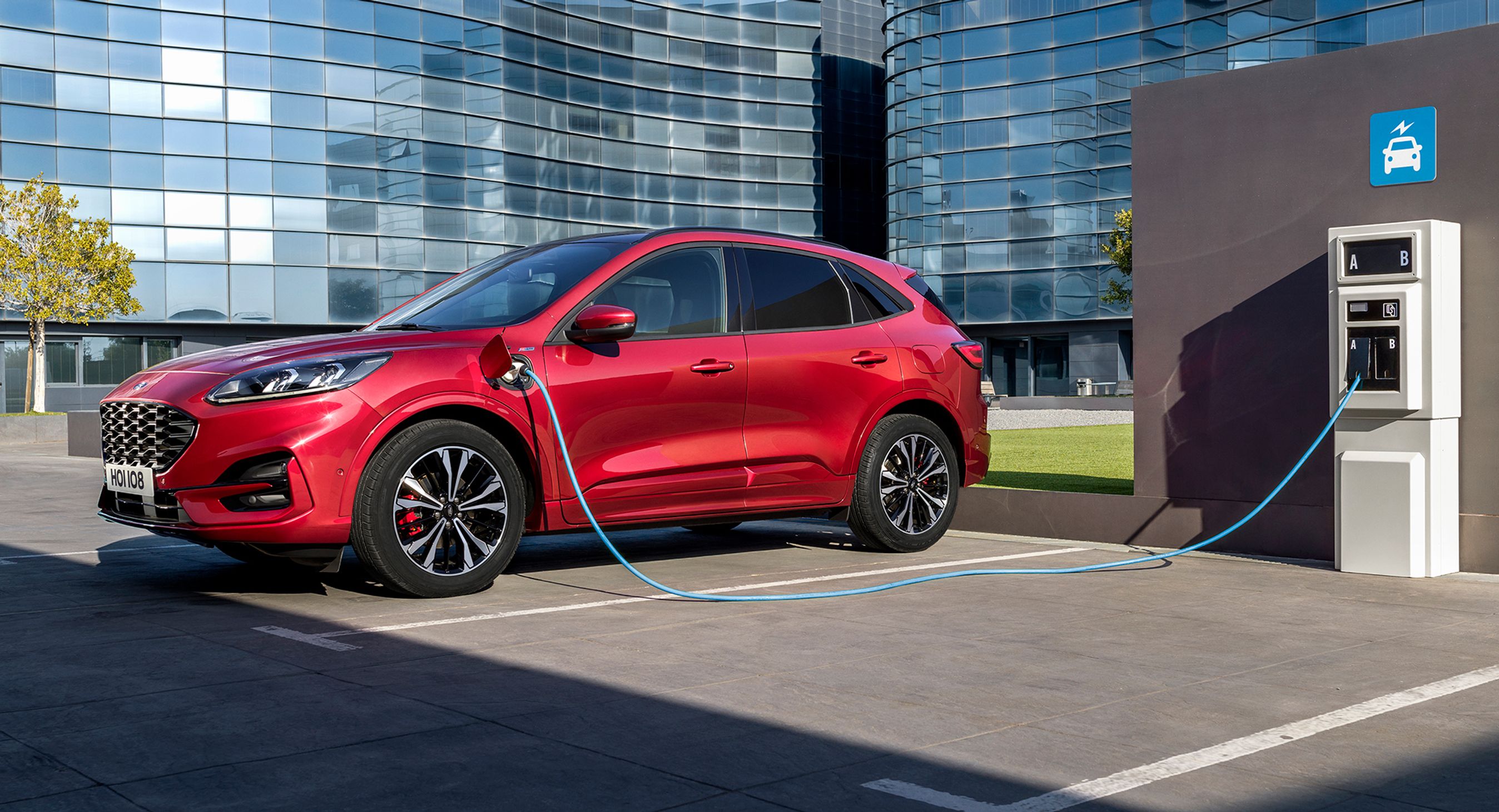 Ford Kuga er den mest solgte bil i første halvdel af 2021.