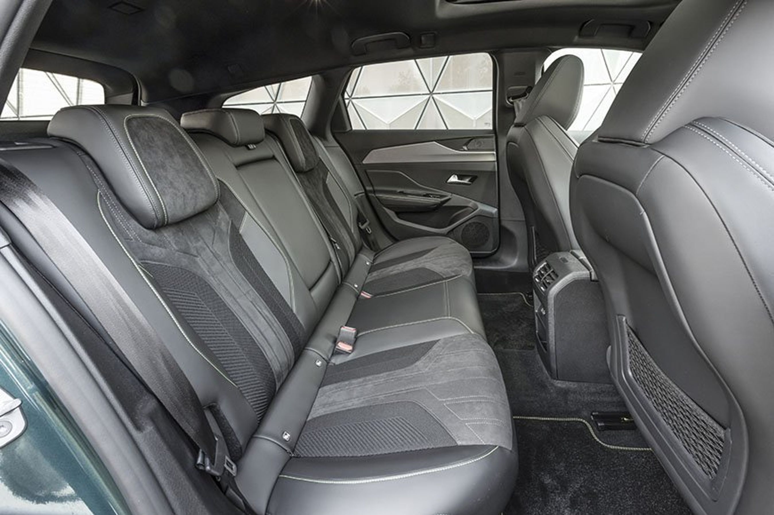 Peugeot 308 bagsæde