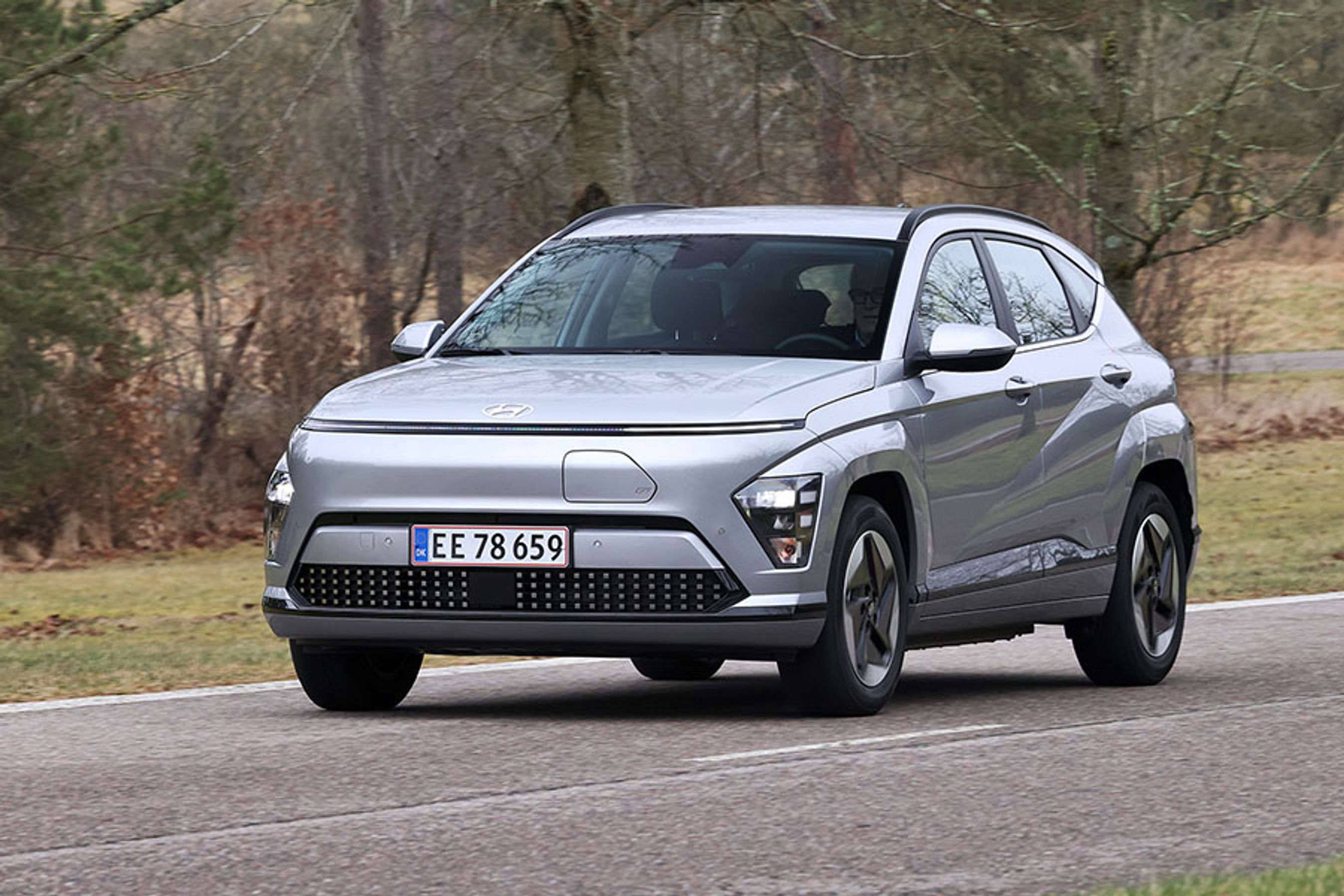 Hyundai har opgraderet Kona, så LED-forlygter nu er standard på basismodellen. Men vi er stadig ikke imponerede over lysudbyttet. 