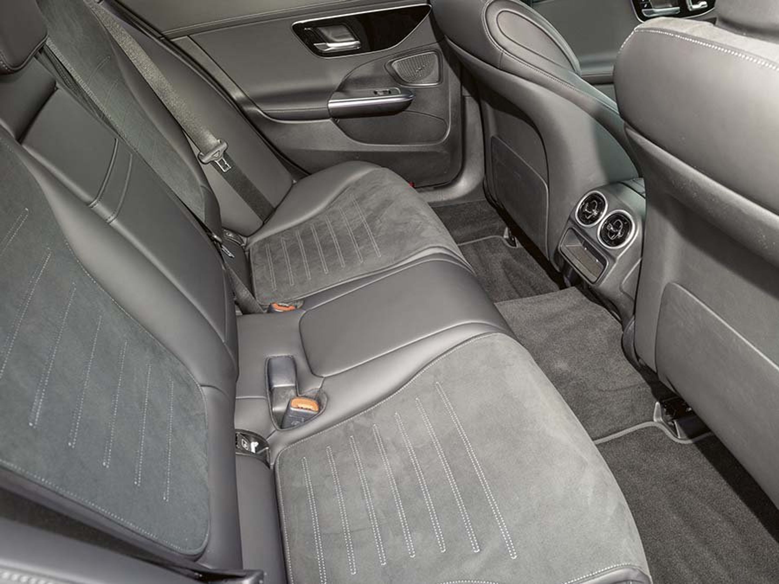 Mercedes-Benz C-klasse bagsæder