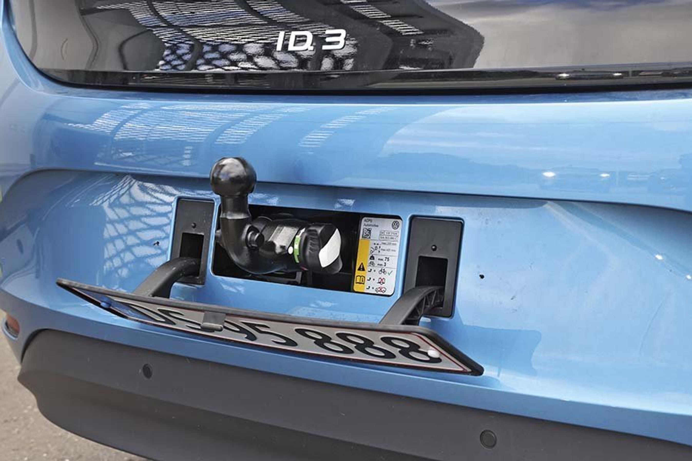 Trækkrog bag på en VW ID.3